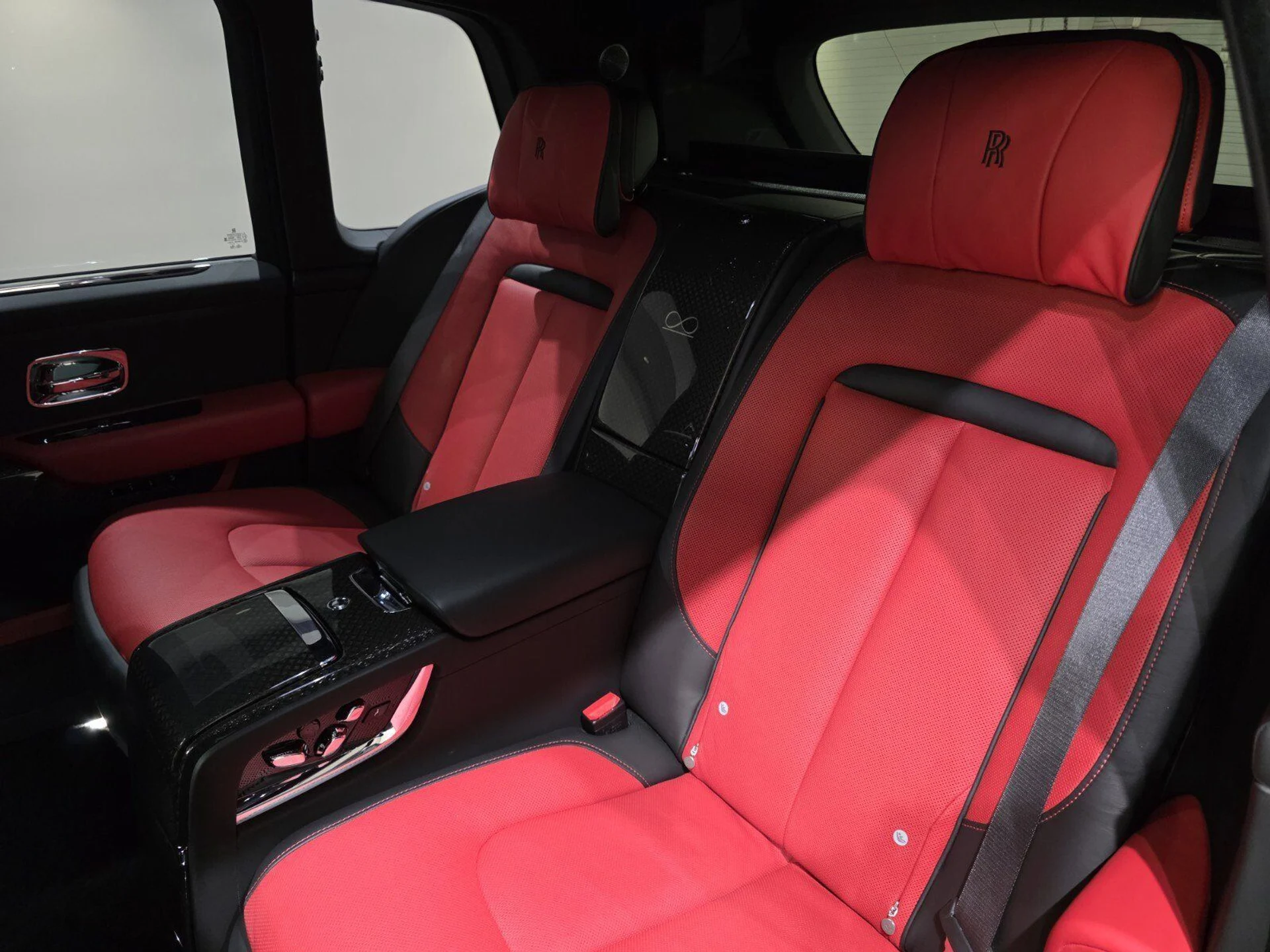 mph012_4241821223_bd967b267d1471b7a0a3dcfce5daa191_04872b47c8