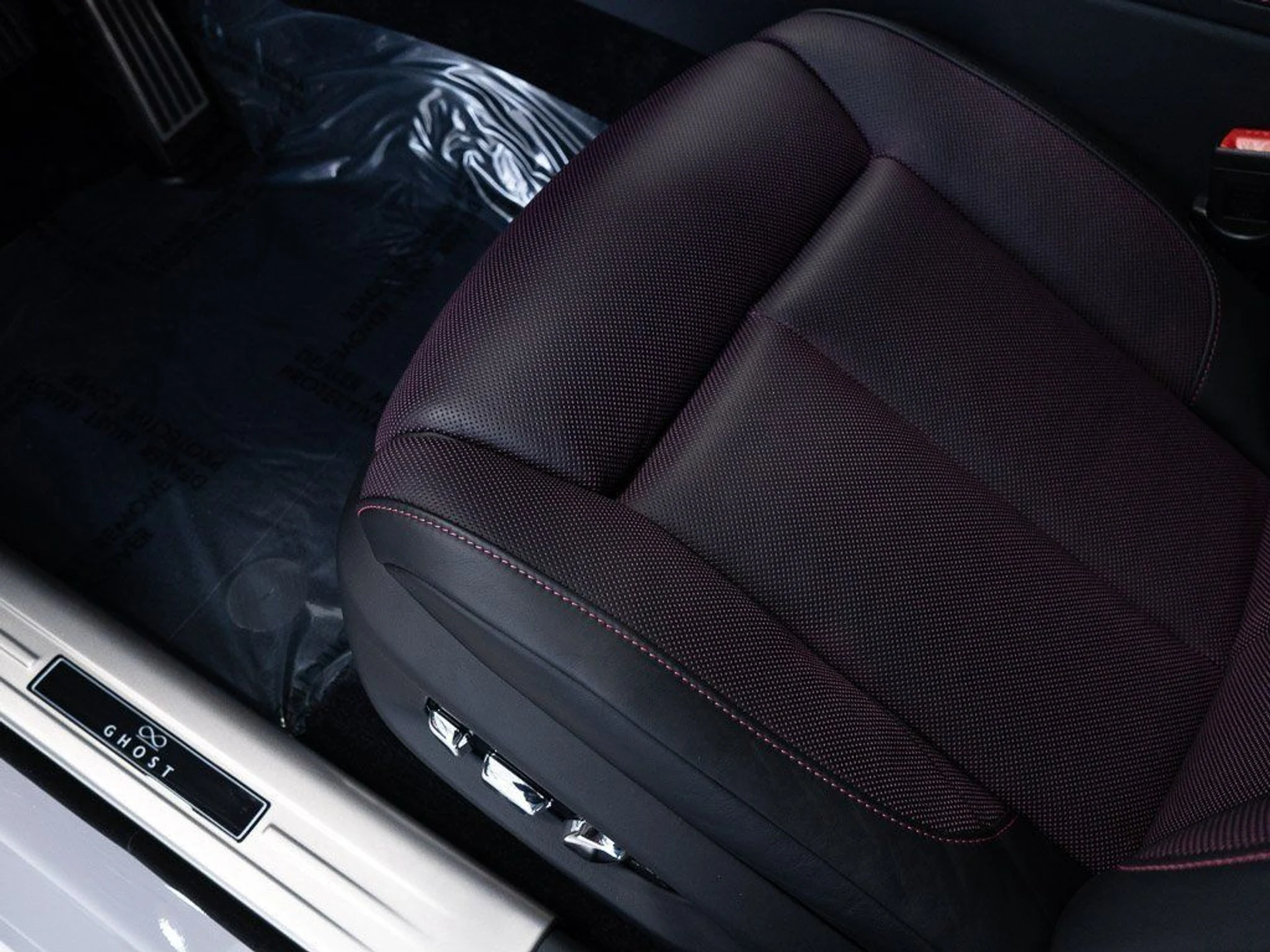 mph012_4249103688_533fba87296788555c699326b61cd1c4_254c4b09a8