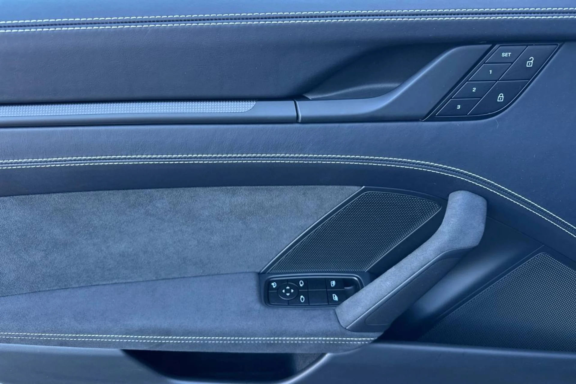 mph012_4249724667_1280_61df3721a7