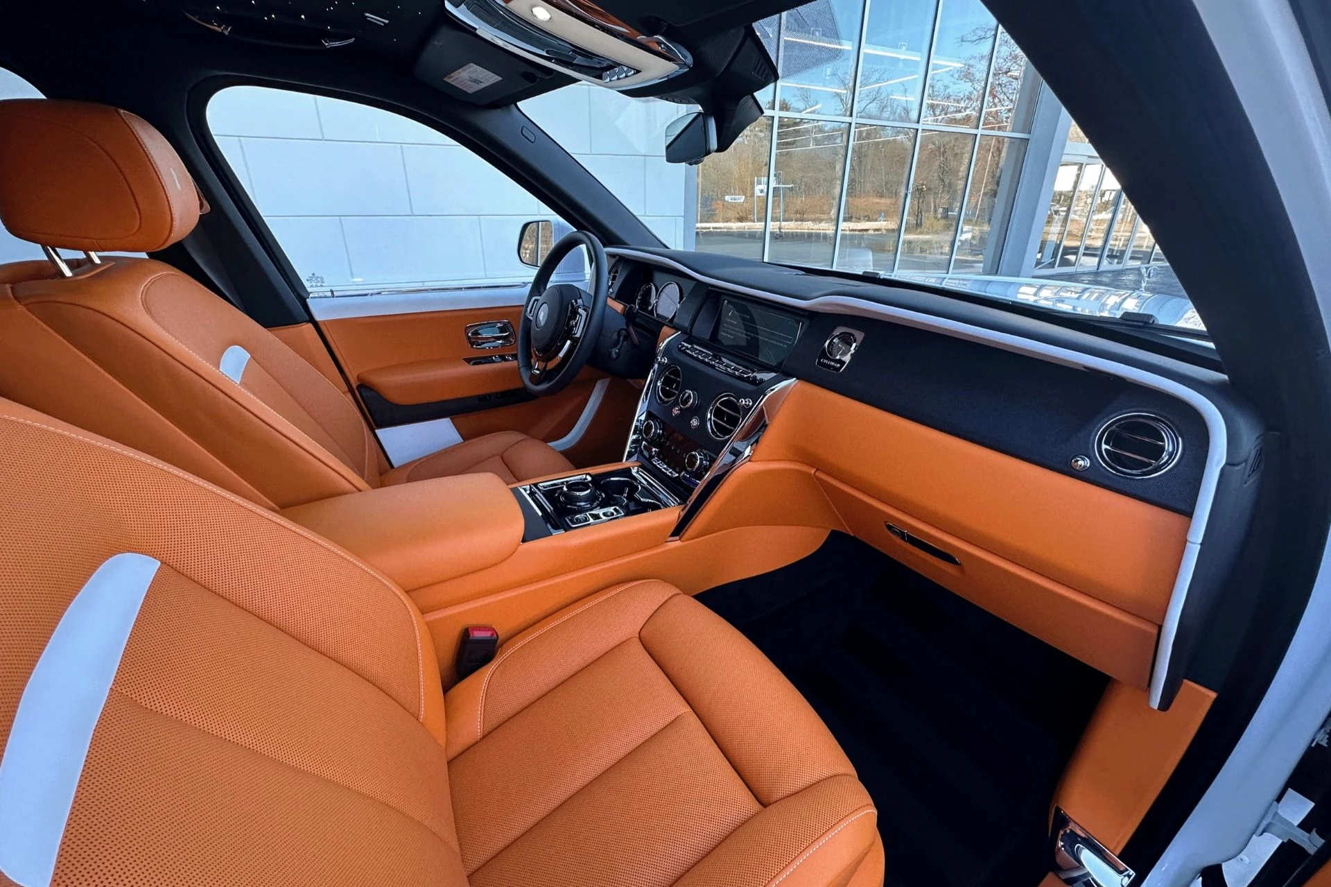 mph012_4252867726_Used_2024_Rolls_Royce_Cullinan_1764747349_a328c5a650