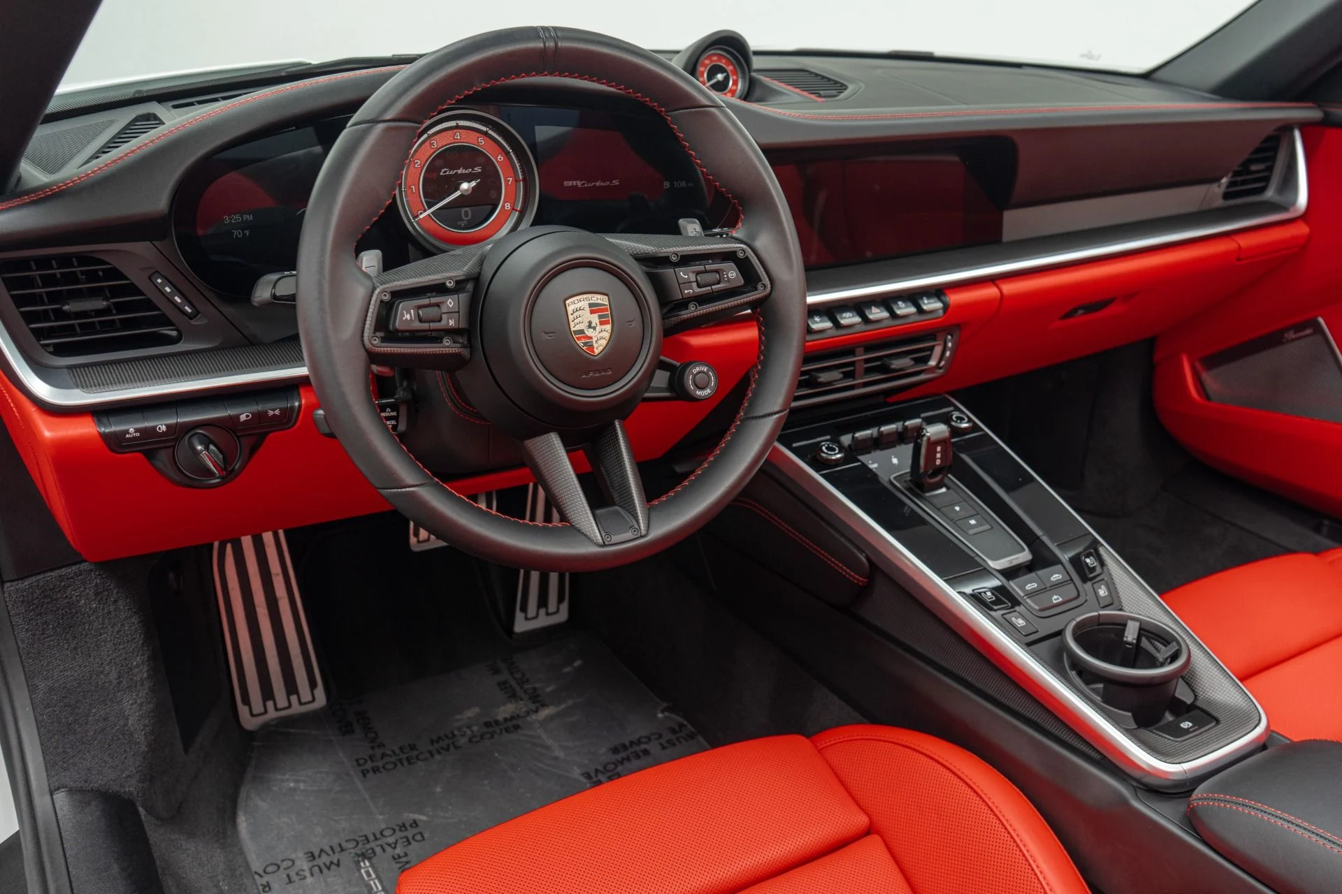 mph012_4257200138_Used_2024_Porsche_911_Turbo_S_Cabriolet_Sport_Design_Package_Exclusive_Manufaktur_Interior_1780002911_6ea7fae347
