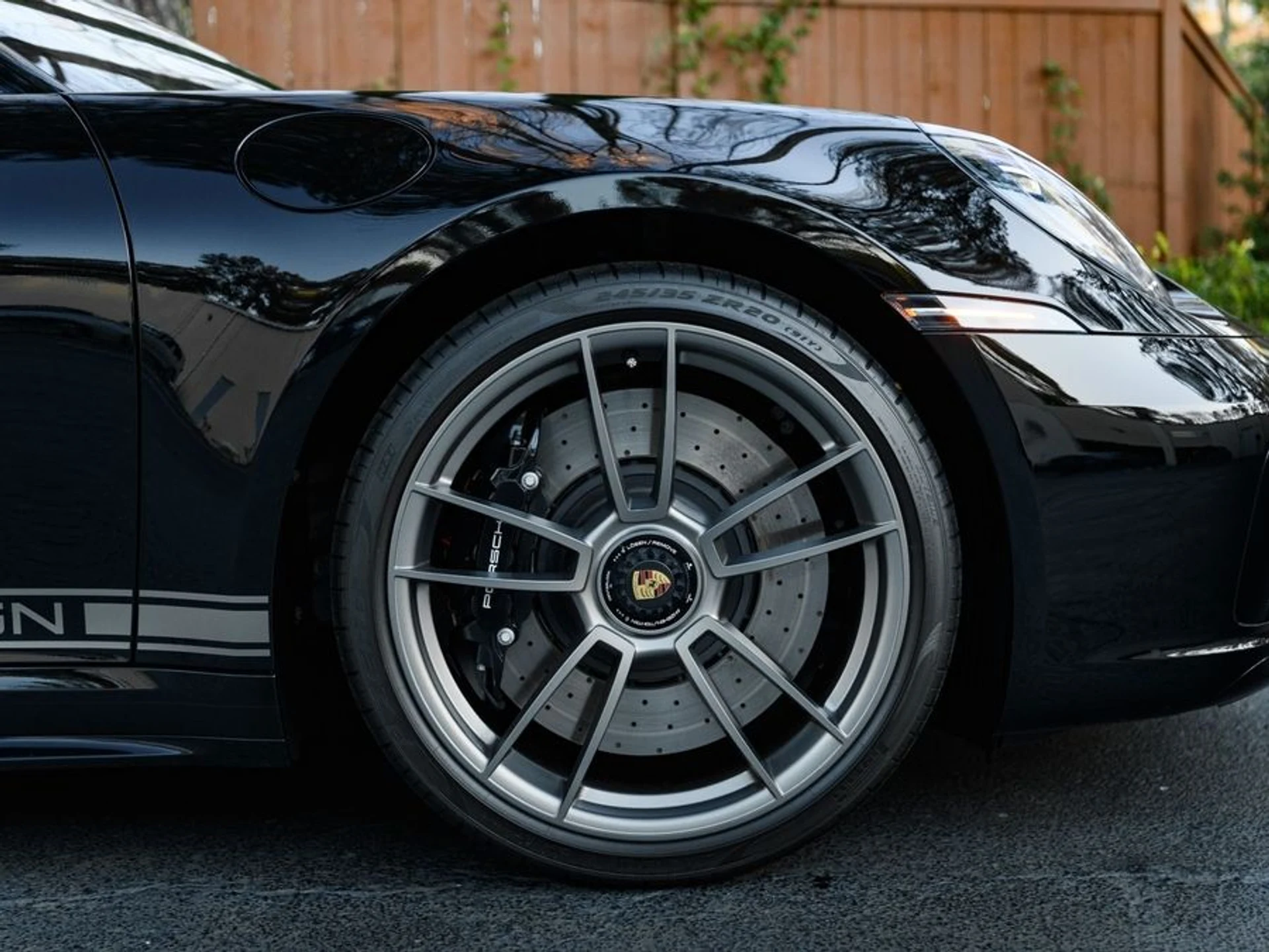 mph012_4257223382_6df9b693_1826_4434_9d19_b91050ee91c2_23fb759d0a