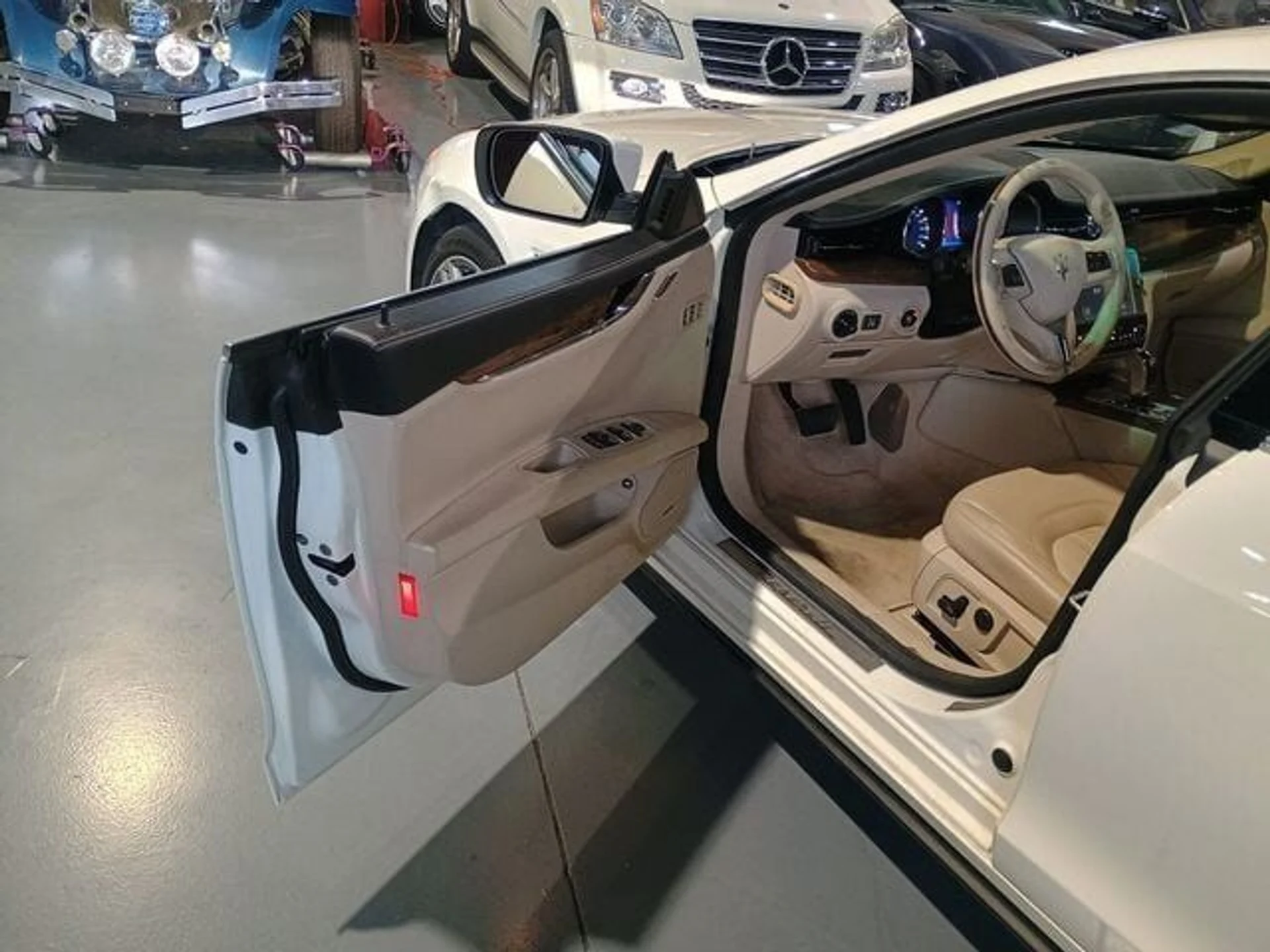 mph012_4258875417_3b9d08d27c_640_3377271701