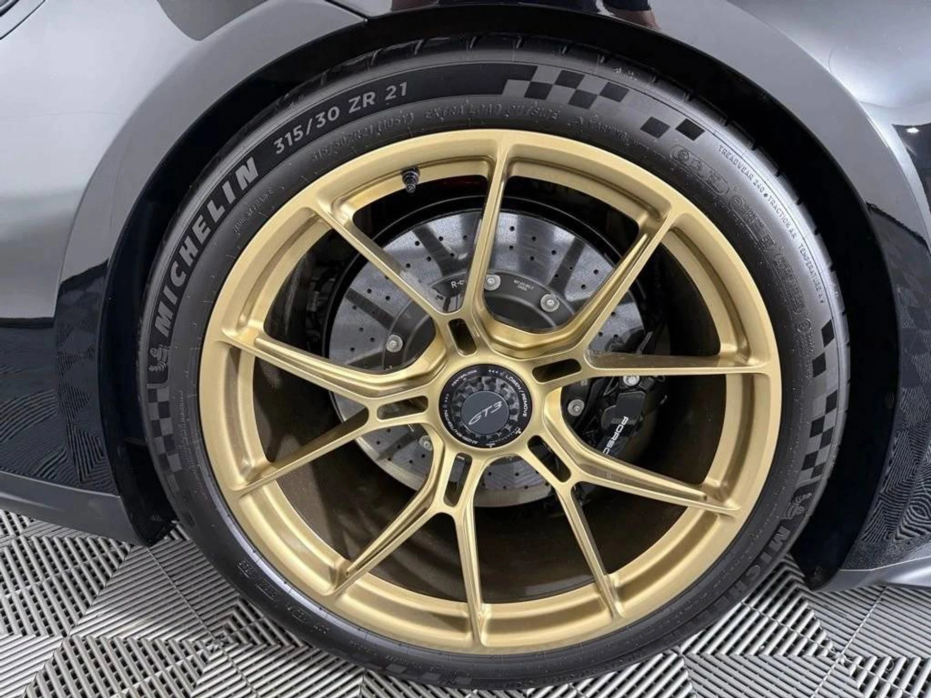 mph012_4258921756_1280_92e6454b34