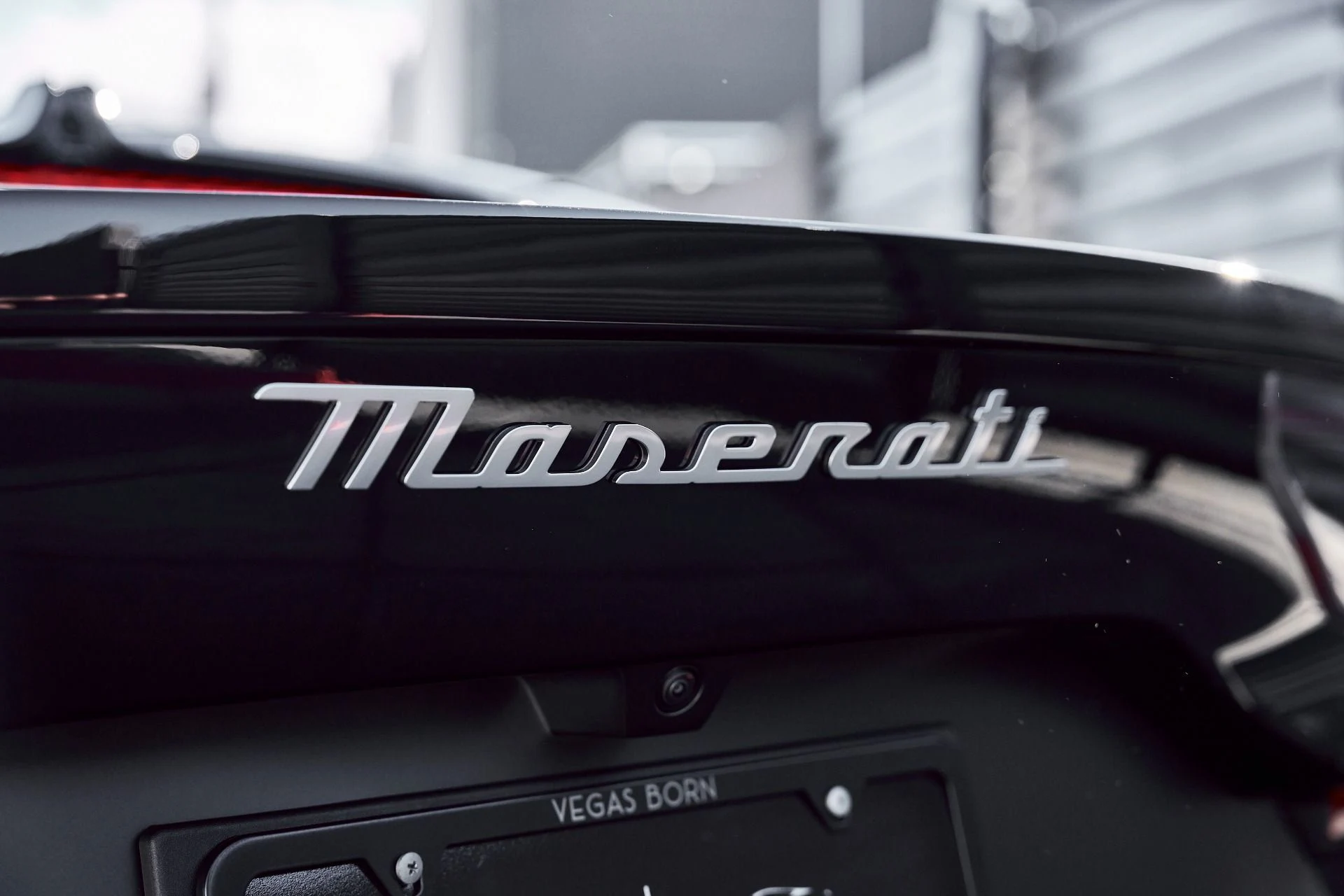 mph012_4270152394_Used_2024_Maserati_MC_20_1771382134_079316a107