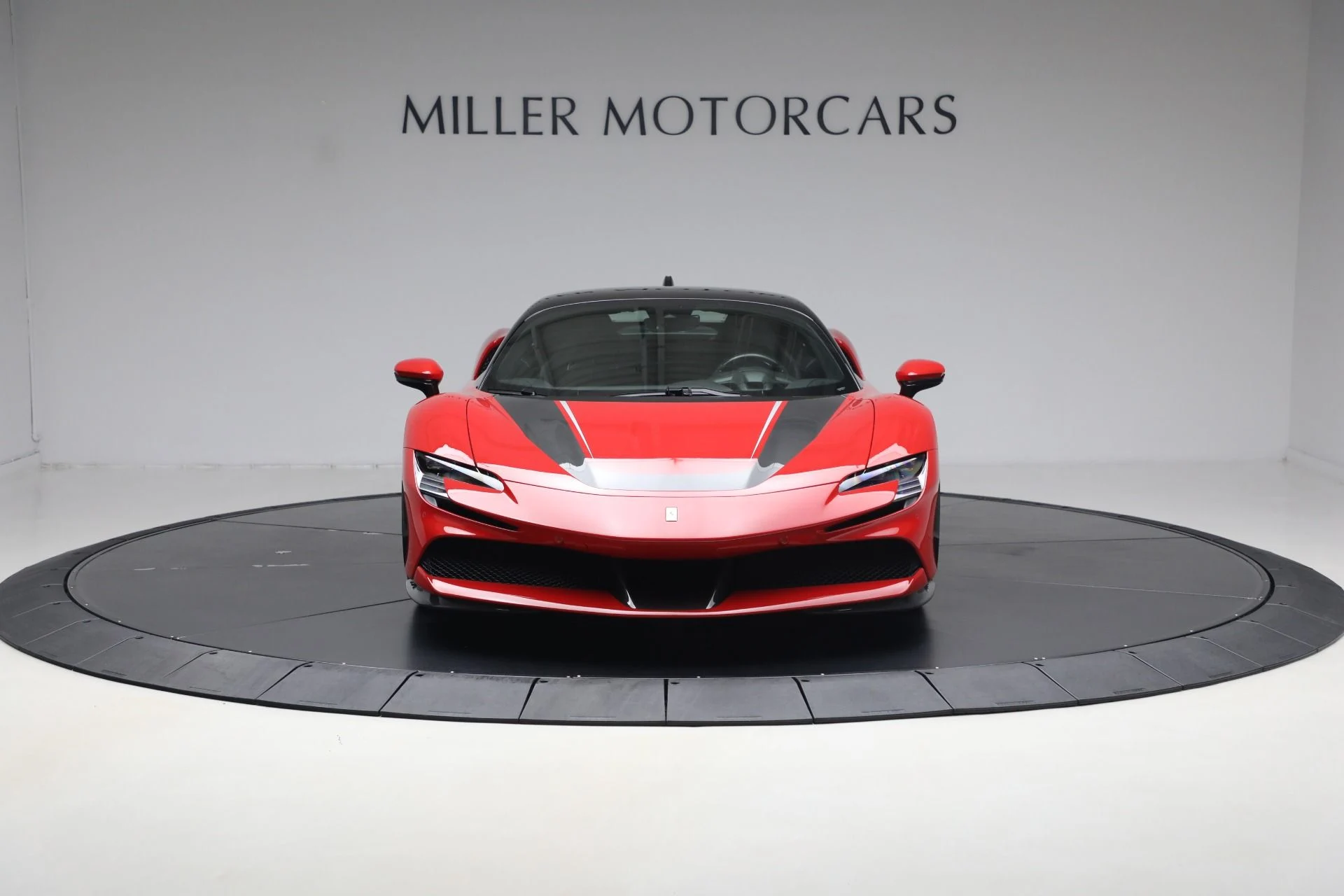 mph012_427751207_Used_2023_Ferrari_SF_90_Stradale_1787320276_e2b770cedf
