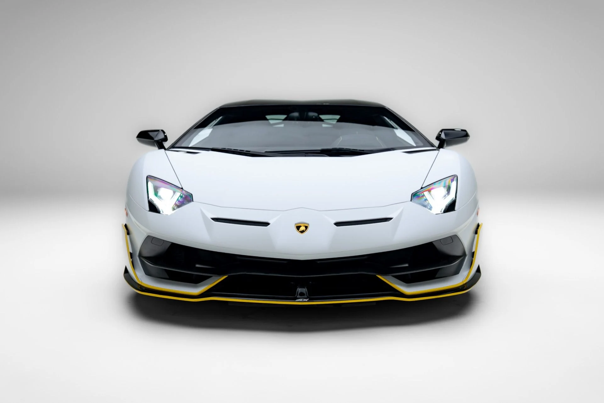 mph012_427761290_Used_2021_Lamborghini_Aventador_LP_770_4_SVJ_1776372314_f768519817