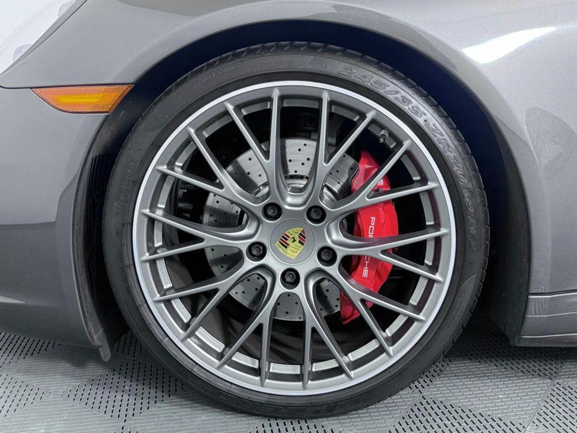 mph012_428900612_Om_Drn_EP_9_Z_ih2_Zksv4kas54n_EVU_85f9497f2f