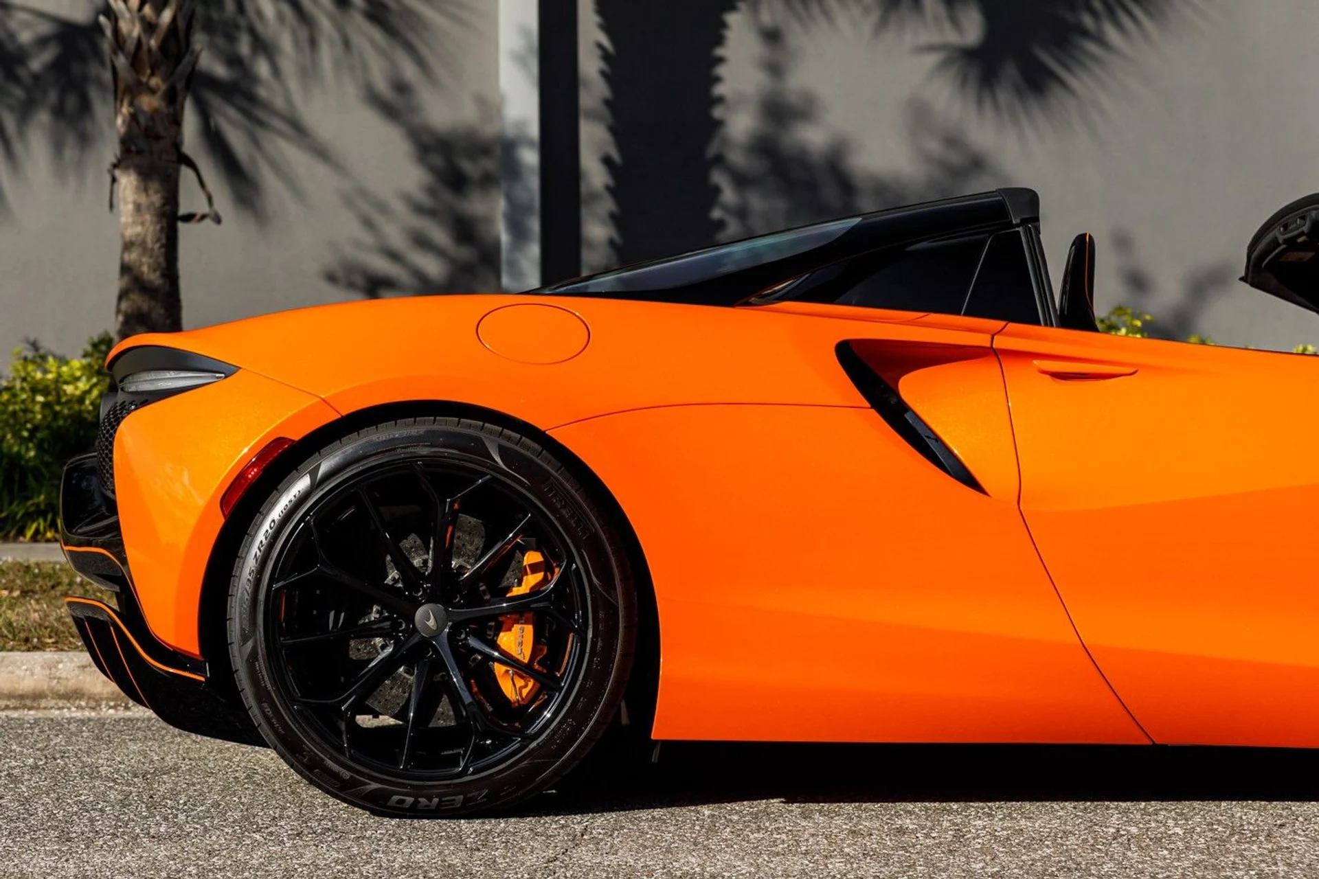 mph012_4289176141_457_p13_l_325cea6241