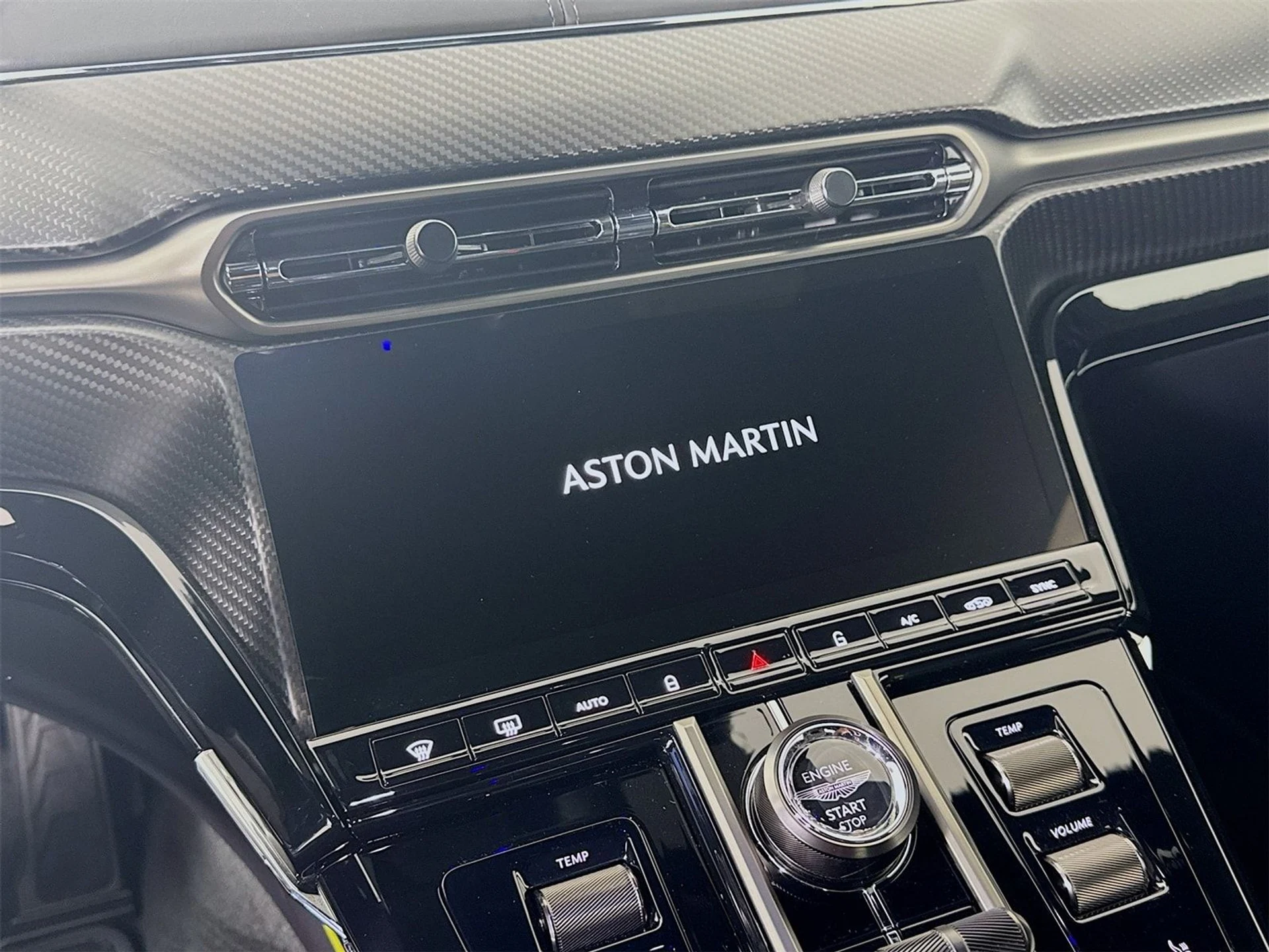 mph012_4289635602_82b64b2939b0ff7c7ad337c5b802e139x_ed8a851748