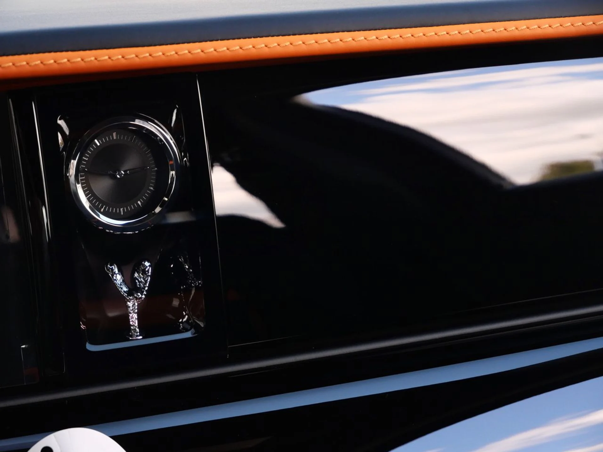 mph012_4294580742_e932138294f1e53248c947b2eeceae26x_3735b6ac24