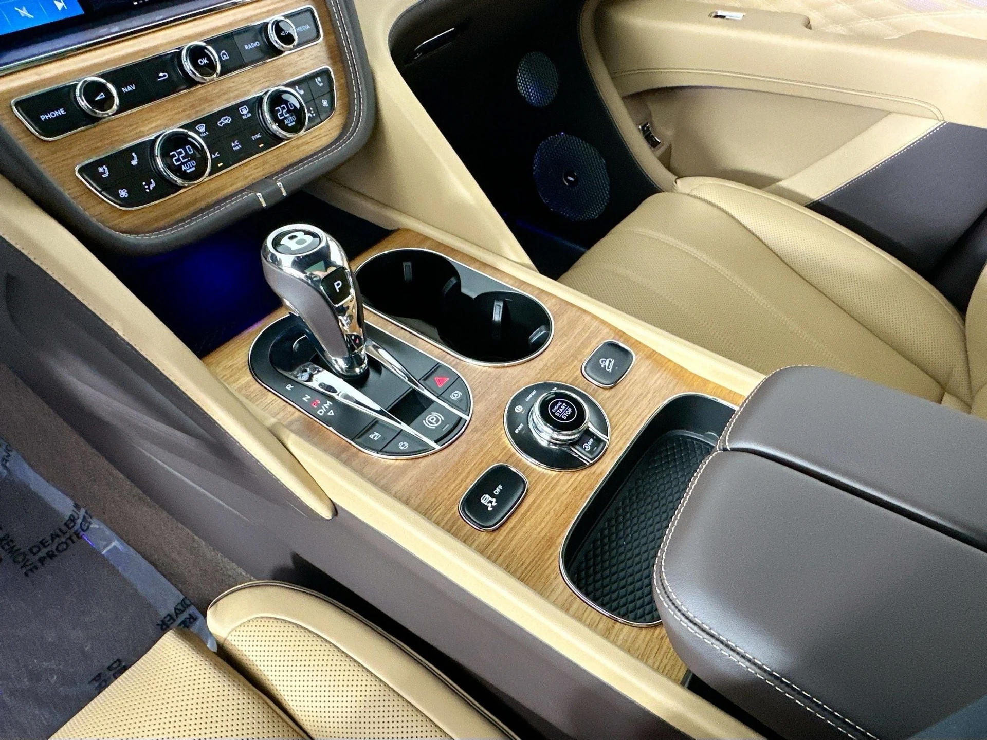 mph012_430877460_13_c147c6a441