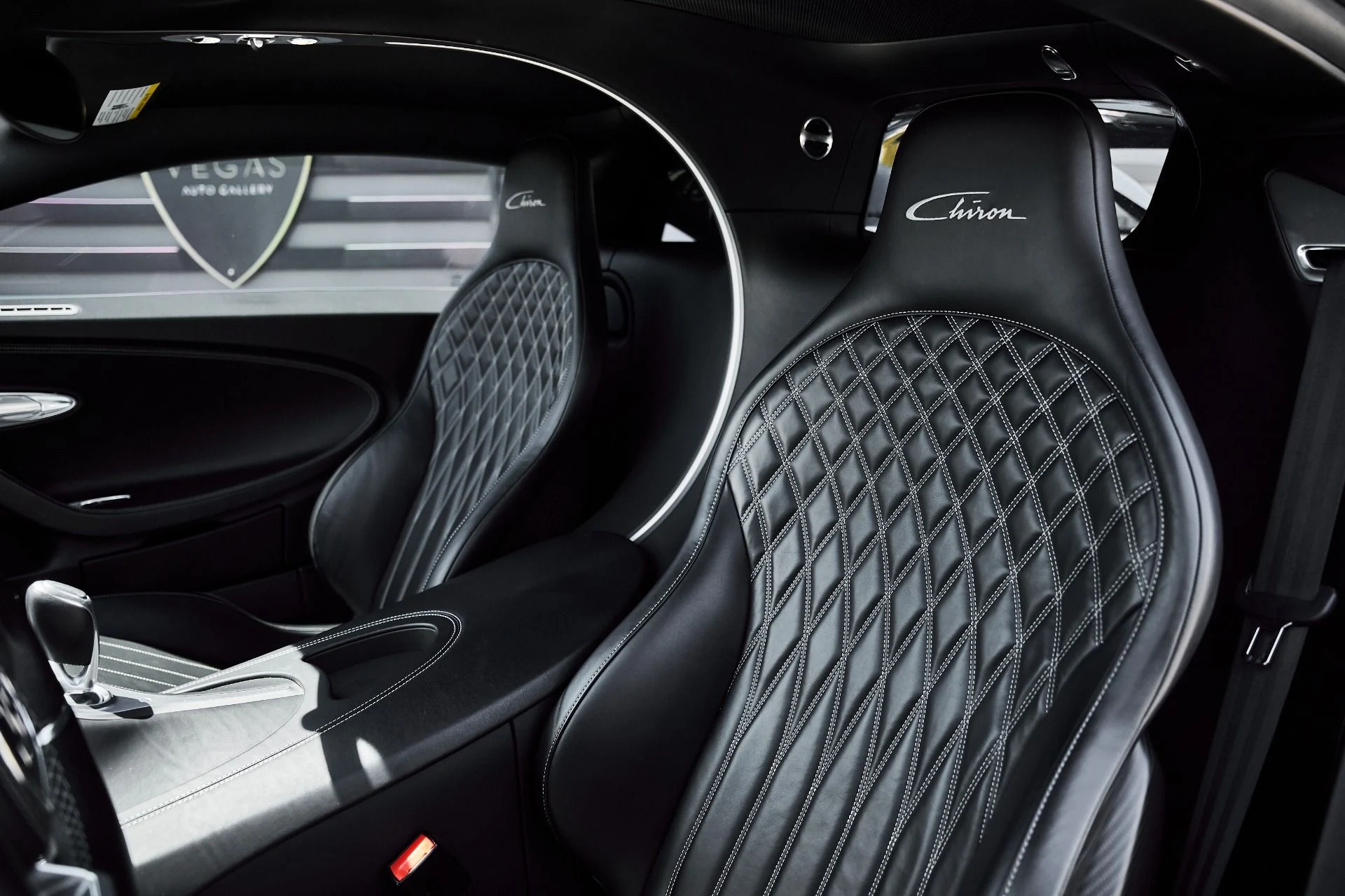 mph012_431079315_Used_2018_Bugatti_Chiron_1778632880_1c938ac136