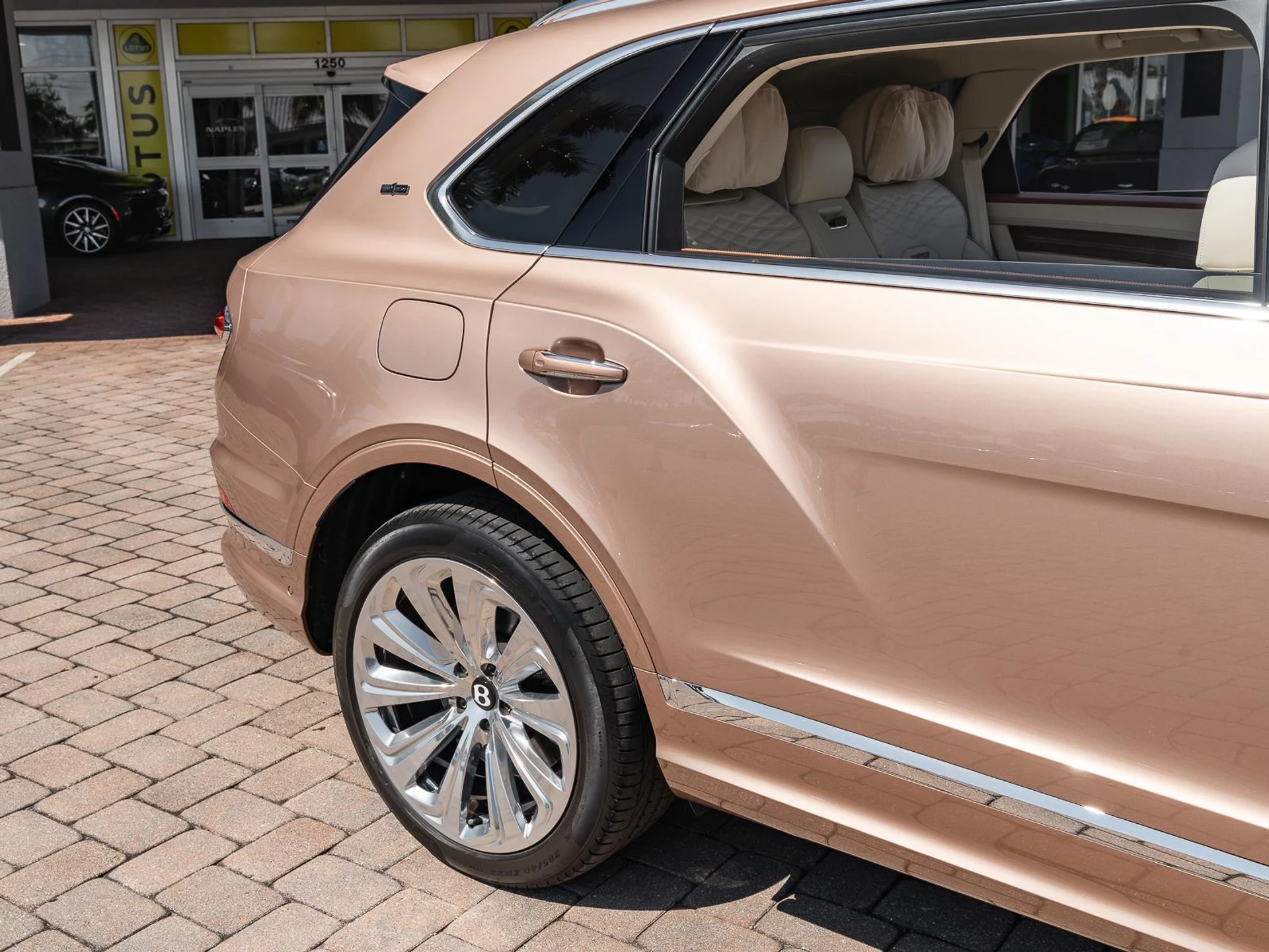 mph012_43649243_Used_2023_Bentley_Bentayga_EWB_Azure_First_Edition_1772272956_a348cda11b