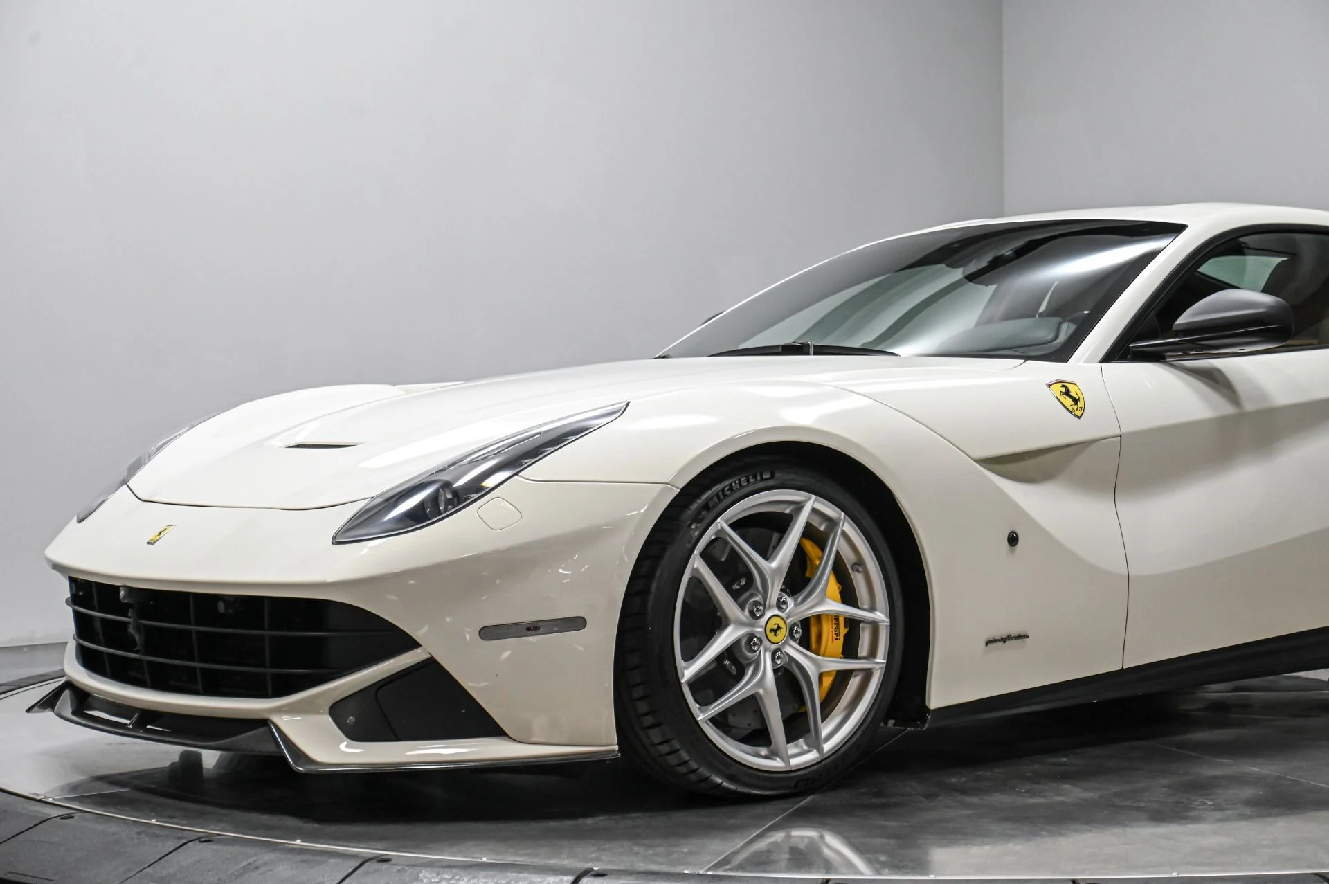 mph012_439687185_Used_2015_Ferrari_F12_Berlinetta_1770858306_36bd131d45