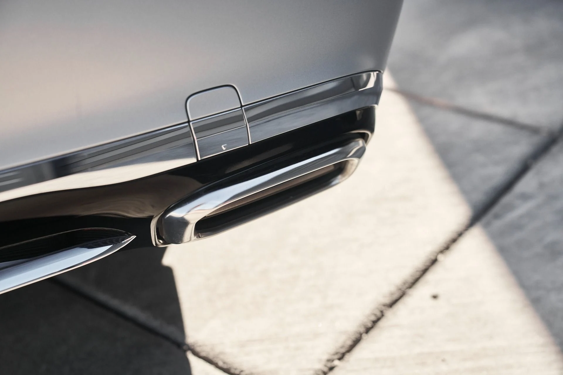 mph012_448297843_Used_2024_Mercedes_Benz_S_Class_Maybach_S_680_1765936755_19452be15f