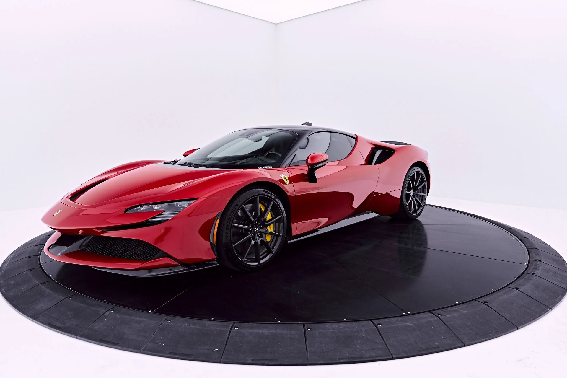 mph012_449010814_Used_2021_Ferrari_SF_90_Stradale_Base_1782197313_fd99addf82