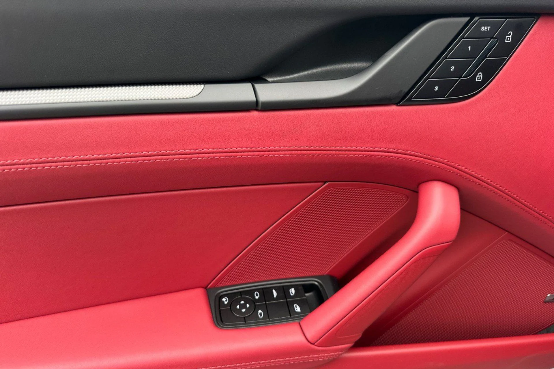 mph012_449278040_50670c4e6291d253b6d8160087cac960_54800e6b1d