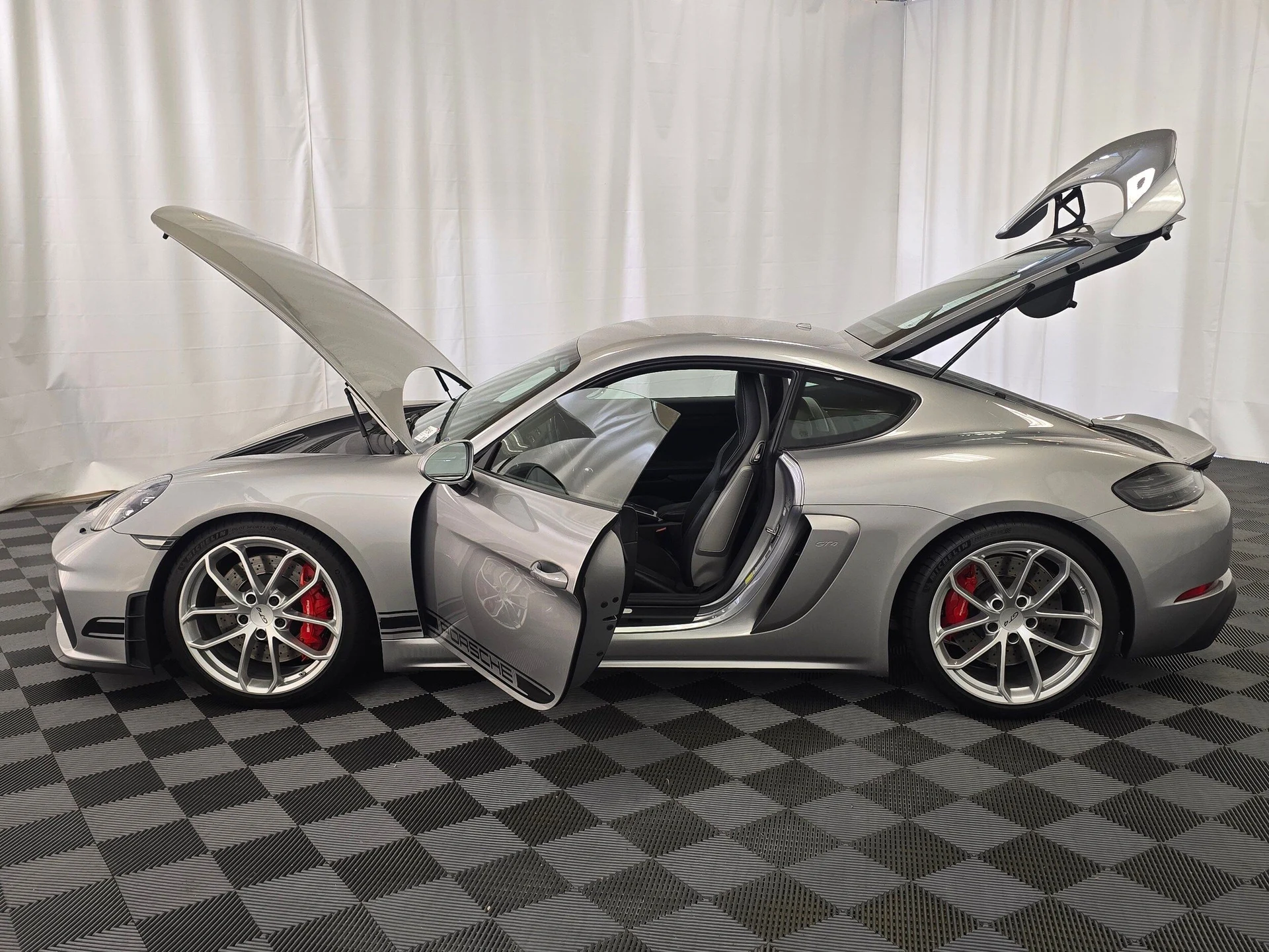 mph012_452136735_81893dff7b32ccecca77ffe702a38394x_ad1c0fb42a