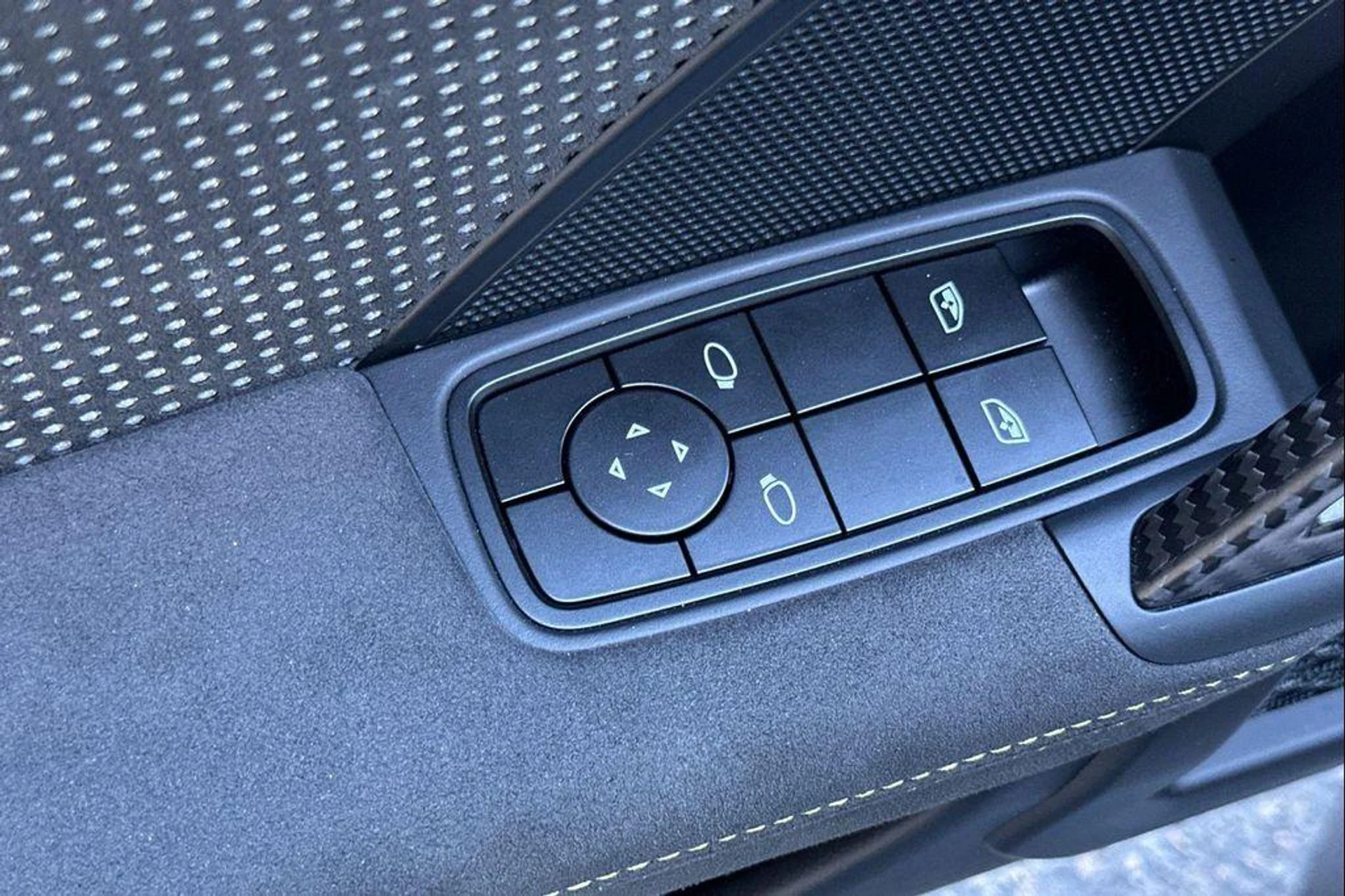 mph012_453581486_36h2_Sojzq0e_Evr0x_Pn_Z_Kgw_Hzg_B4_63c4fe3578