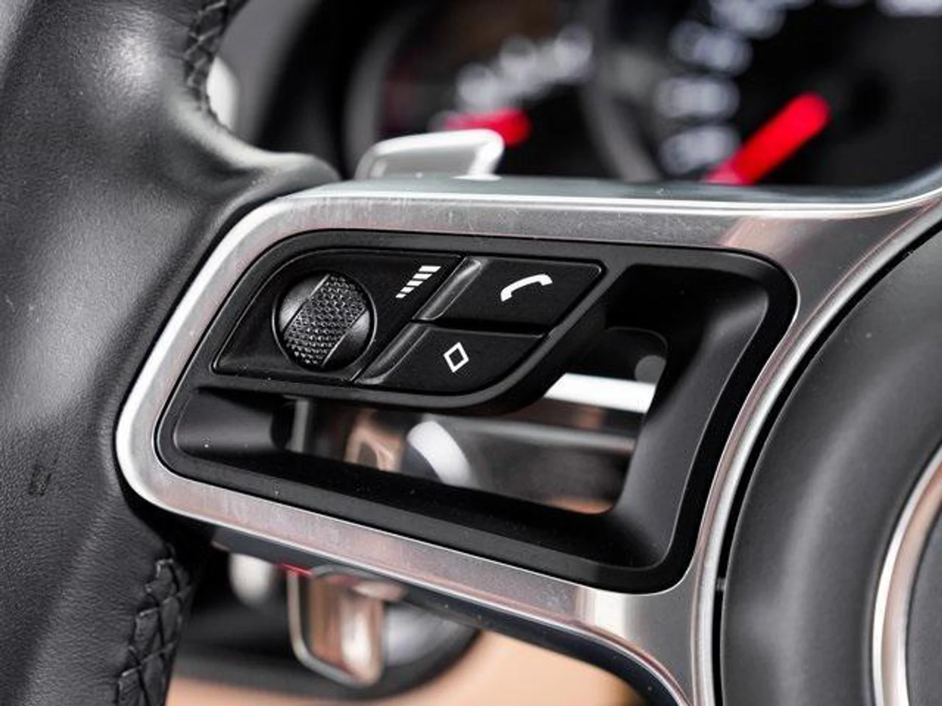 mph012_455170734_Jt_P_Mq5edg3_K6_Kwst7_Yl_Eirj2ft4_bd41ed4761