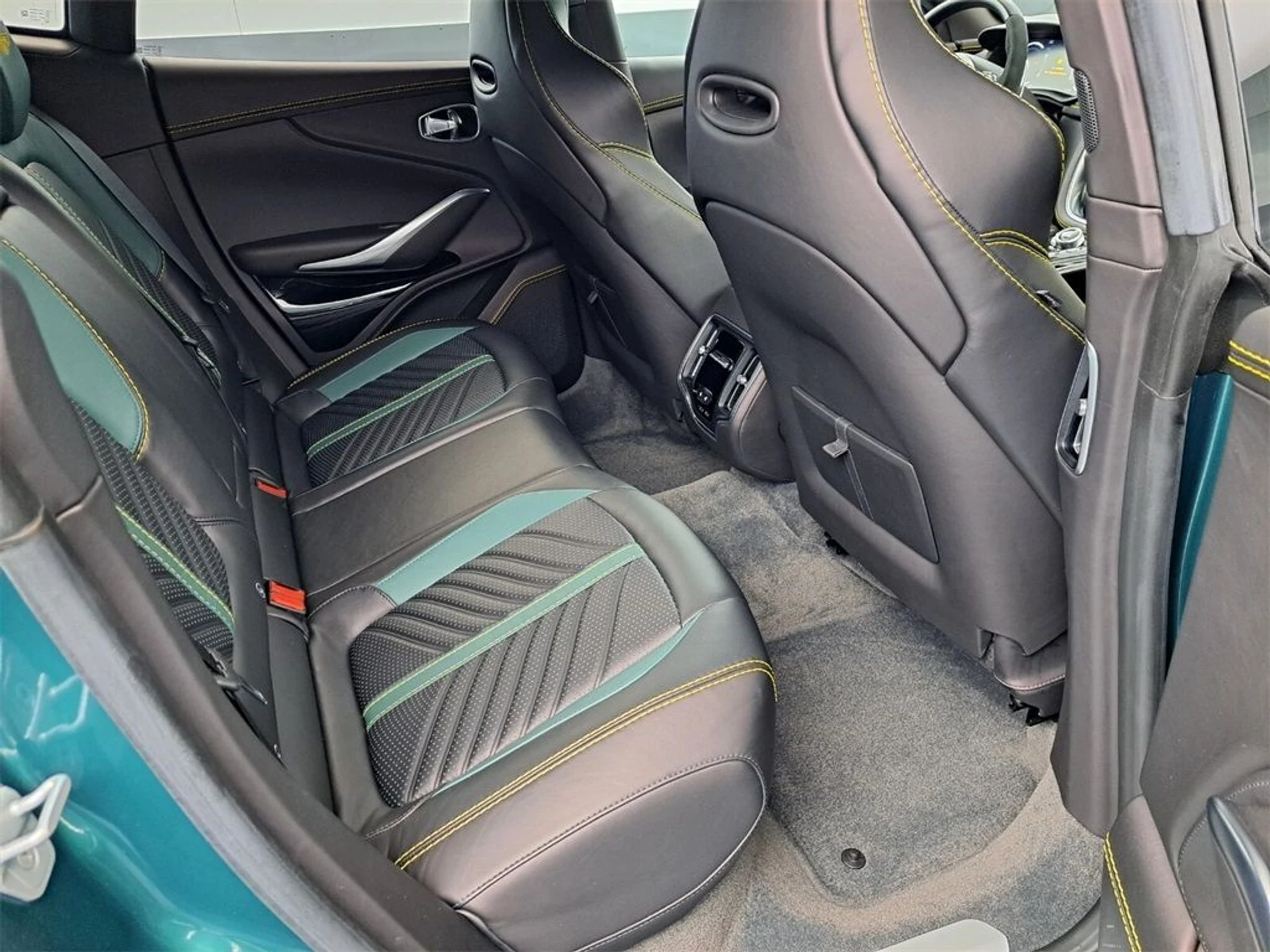 mph012_456408214_13_21106306_678b28d038eff_bcf9949d20