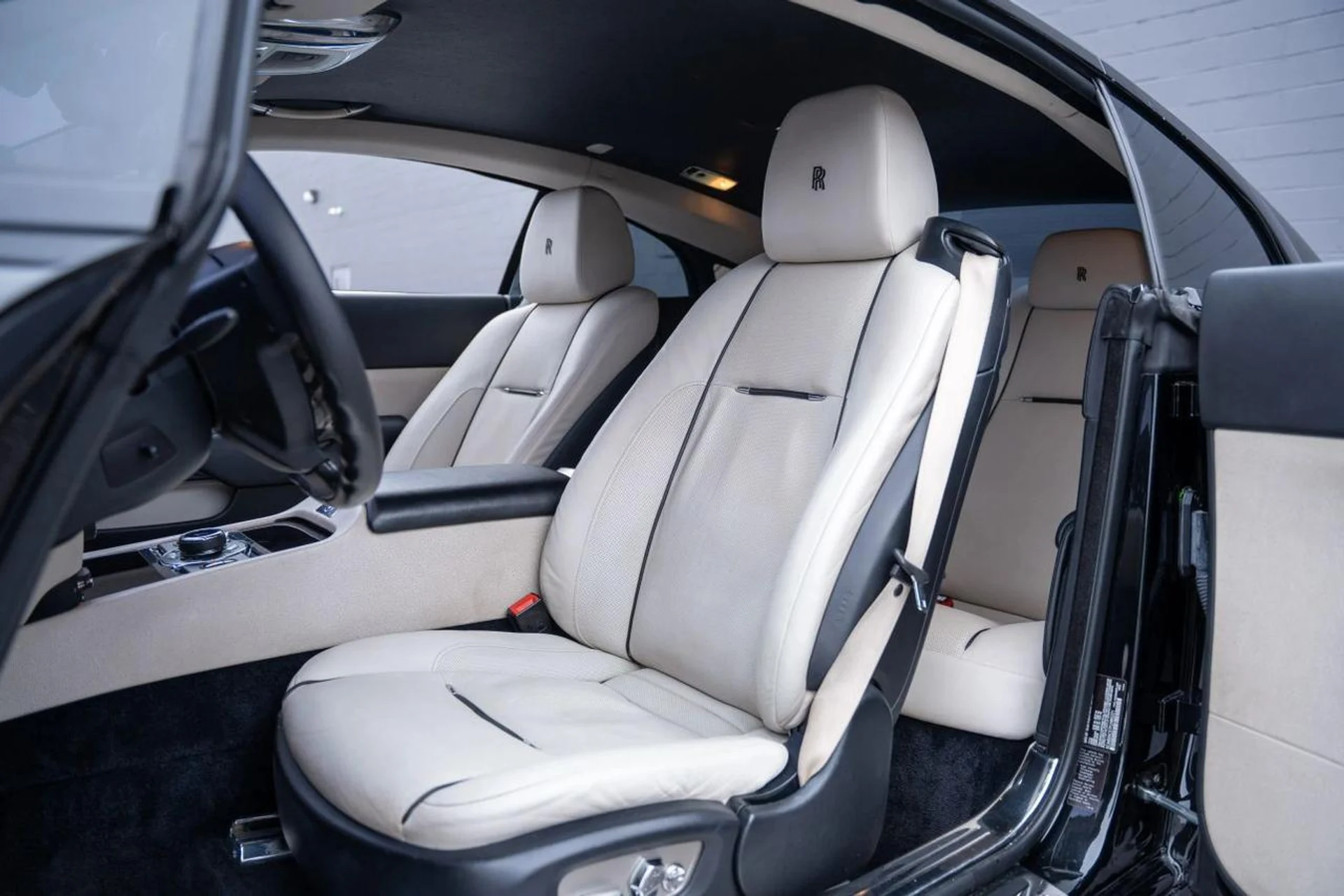 mph012_462006387_ef99b63478b4687d62fb84ccef69abc0_299f268346