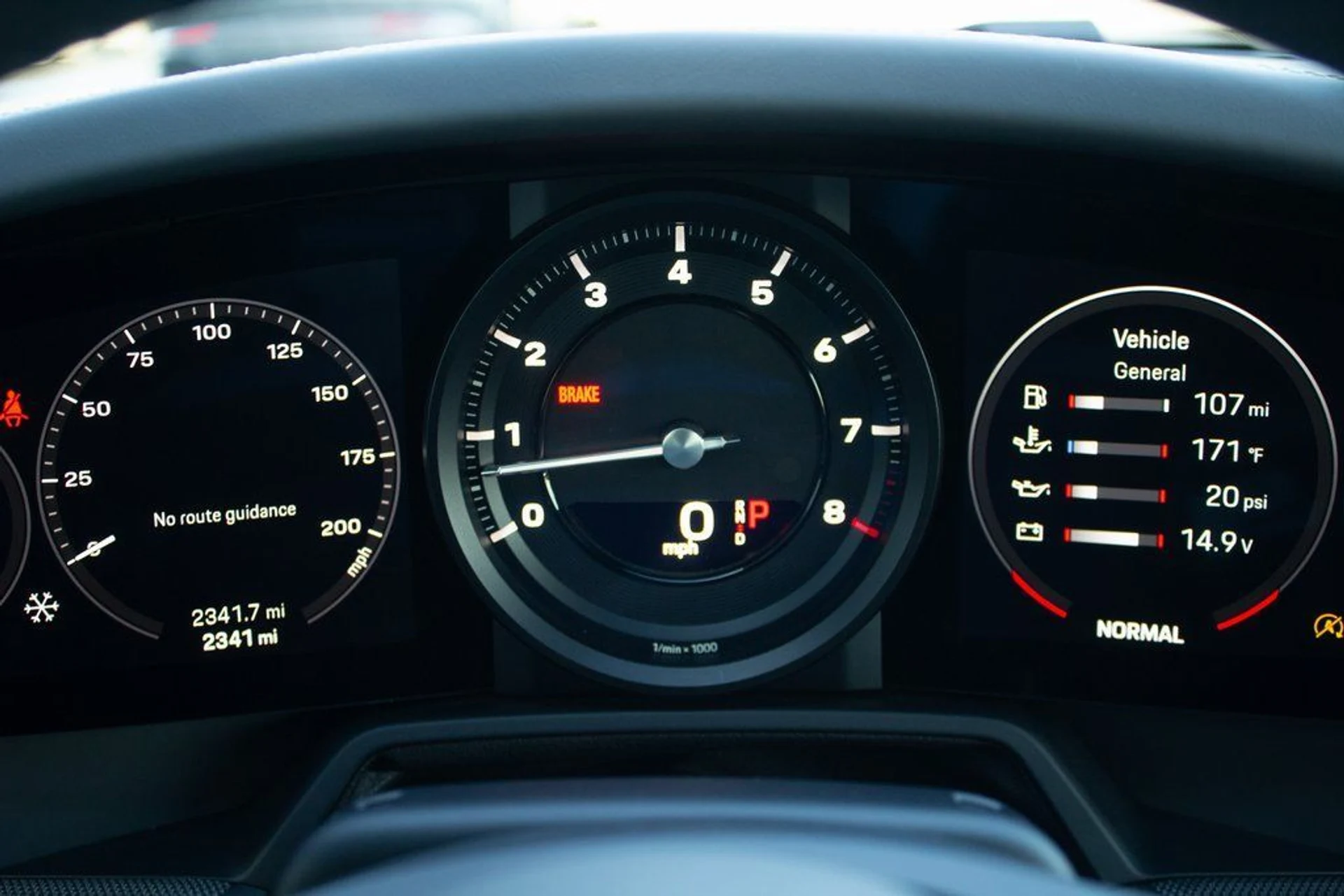 mph012_462844717_b8c15830732ddabdf8a432fefd6c996cx_32649f1315