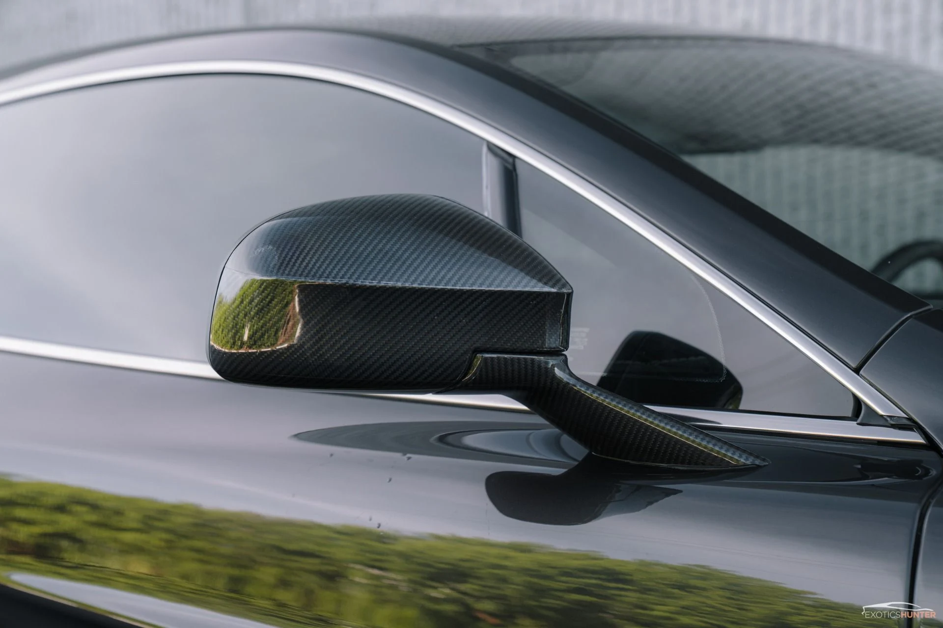 mph012_463913340_Used_2014_Aston_Martin_Vanquish_Carbon_Everything_1754011458_0d85510622