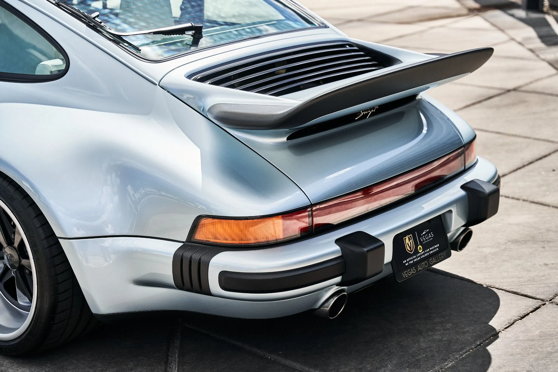 mph012_464967116_Used_1990_Porsche_911_1789729600_873878d24d