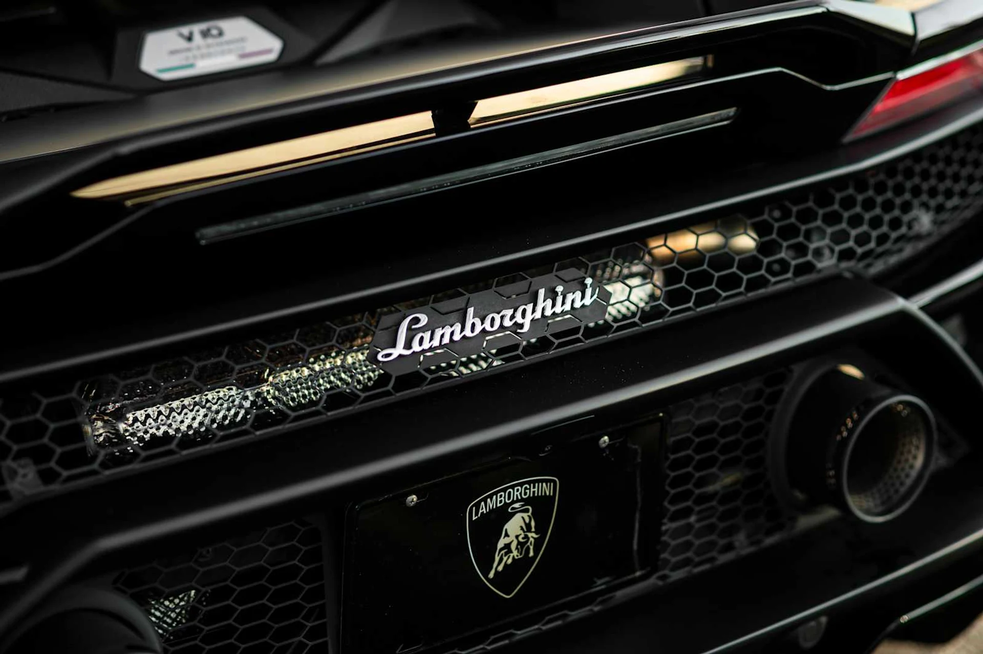 mph012_466631387_ef68f4fe0dffa80944d86198cd905492x_e8c41c2f12