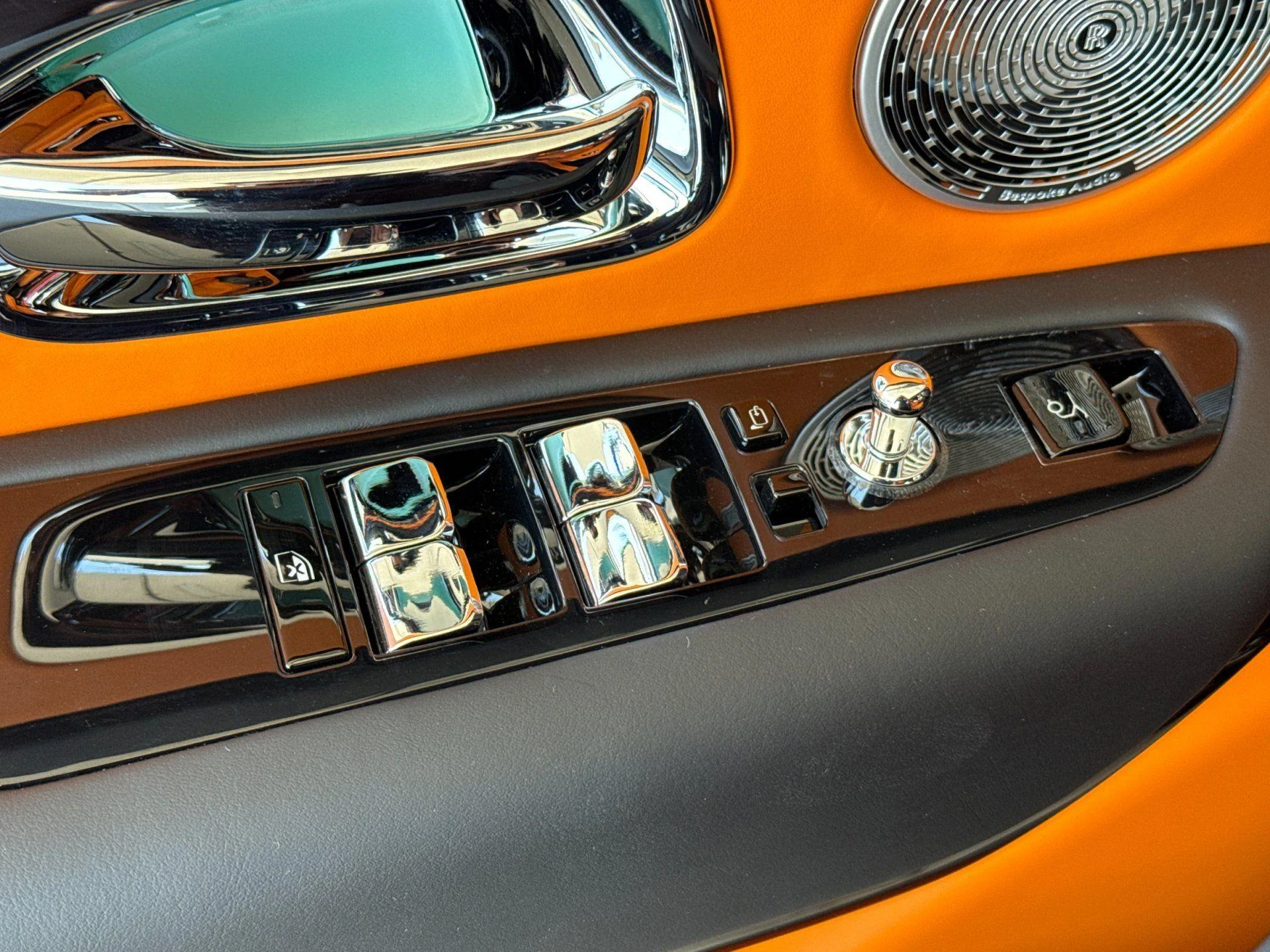 mph012_467260692_New_2027_Rolls_Royce_Cullinan_Sport_Utility_1786096203_a645087efd