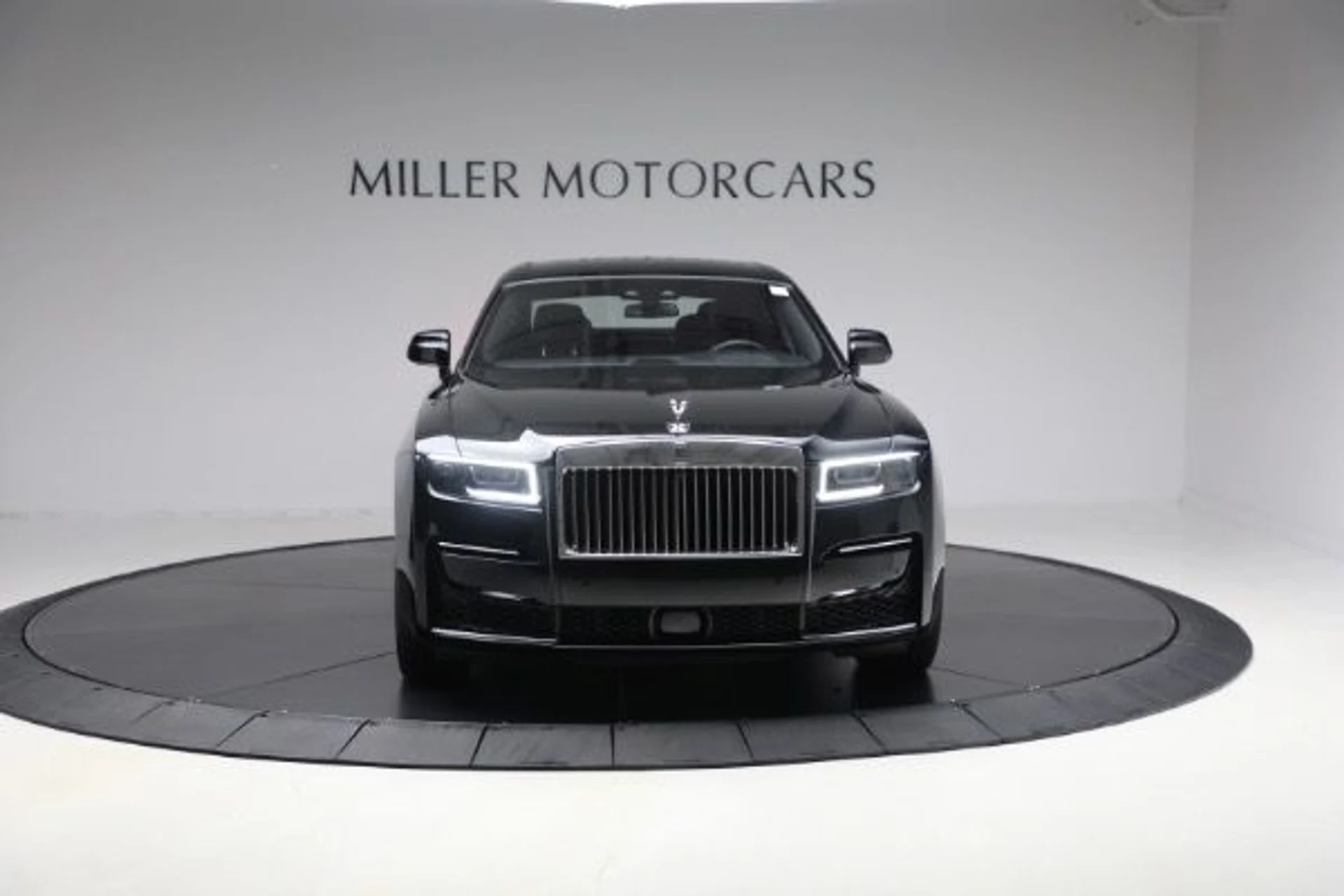 mph012_468508129_Used_2021_Rolls_Royce_Ghost_ac4c7ec372