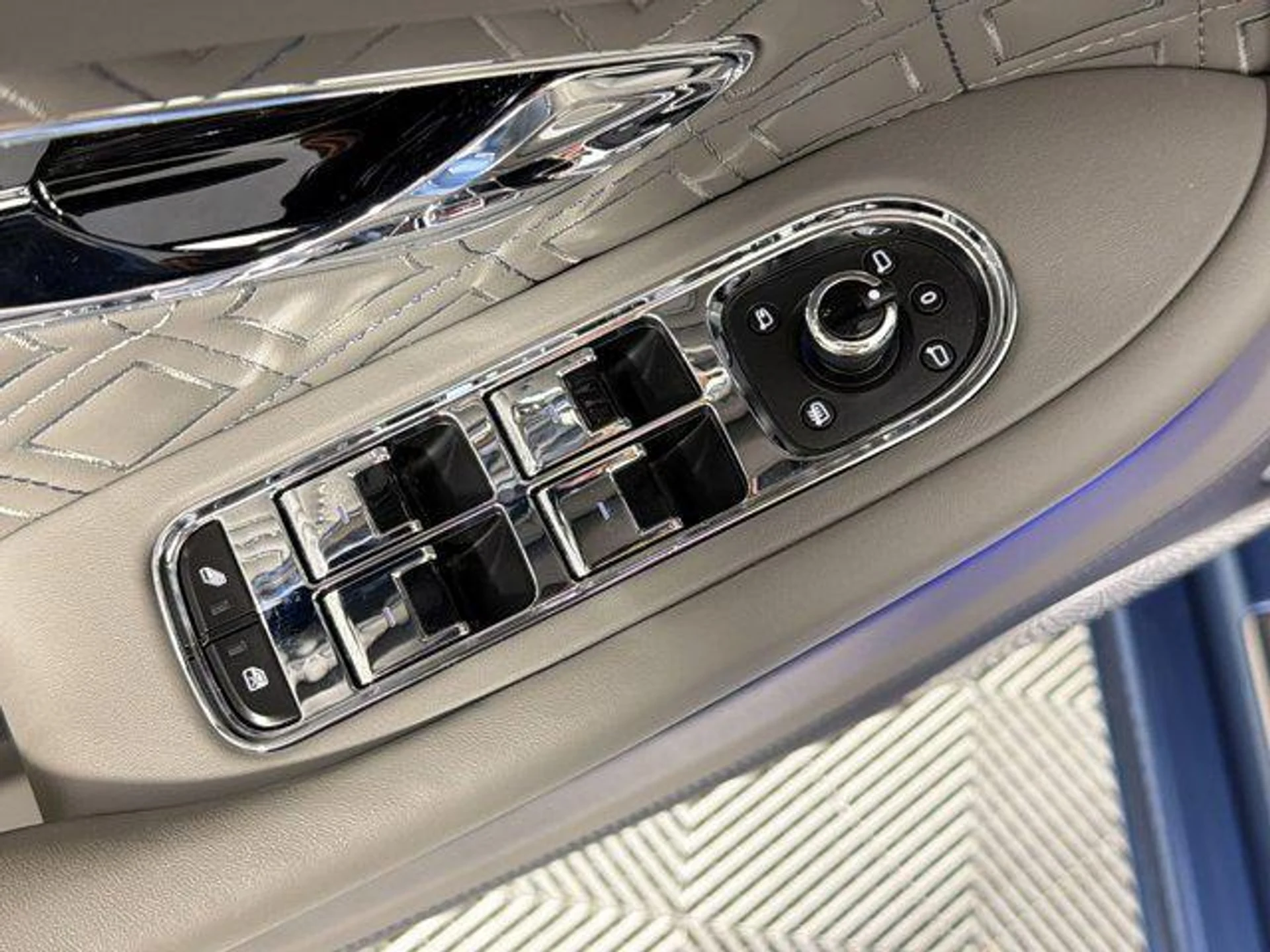 mph012_470638967_bp_Lfqgw_BNV_Abqw0_OR_6_OM_Zyy_QYM_d5098b08ed