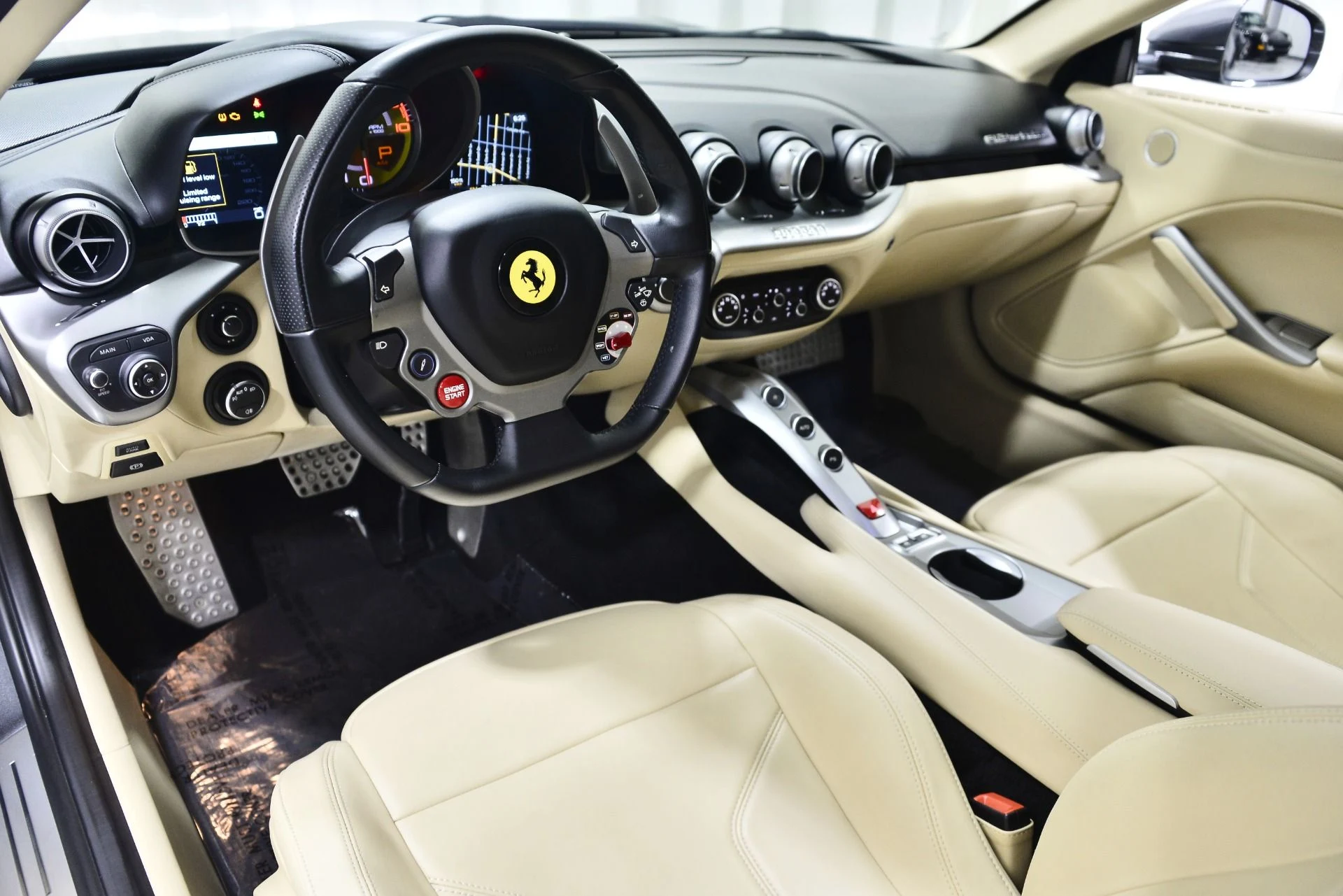 mph012_472074844_Used_2015_Ferrari_F12berlinetta_1756410303_16d34880e8