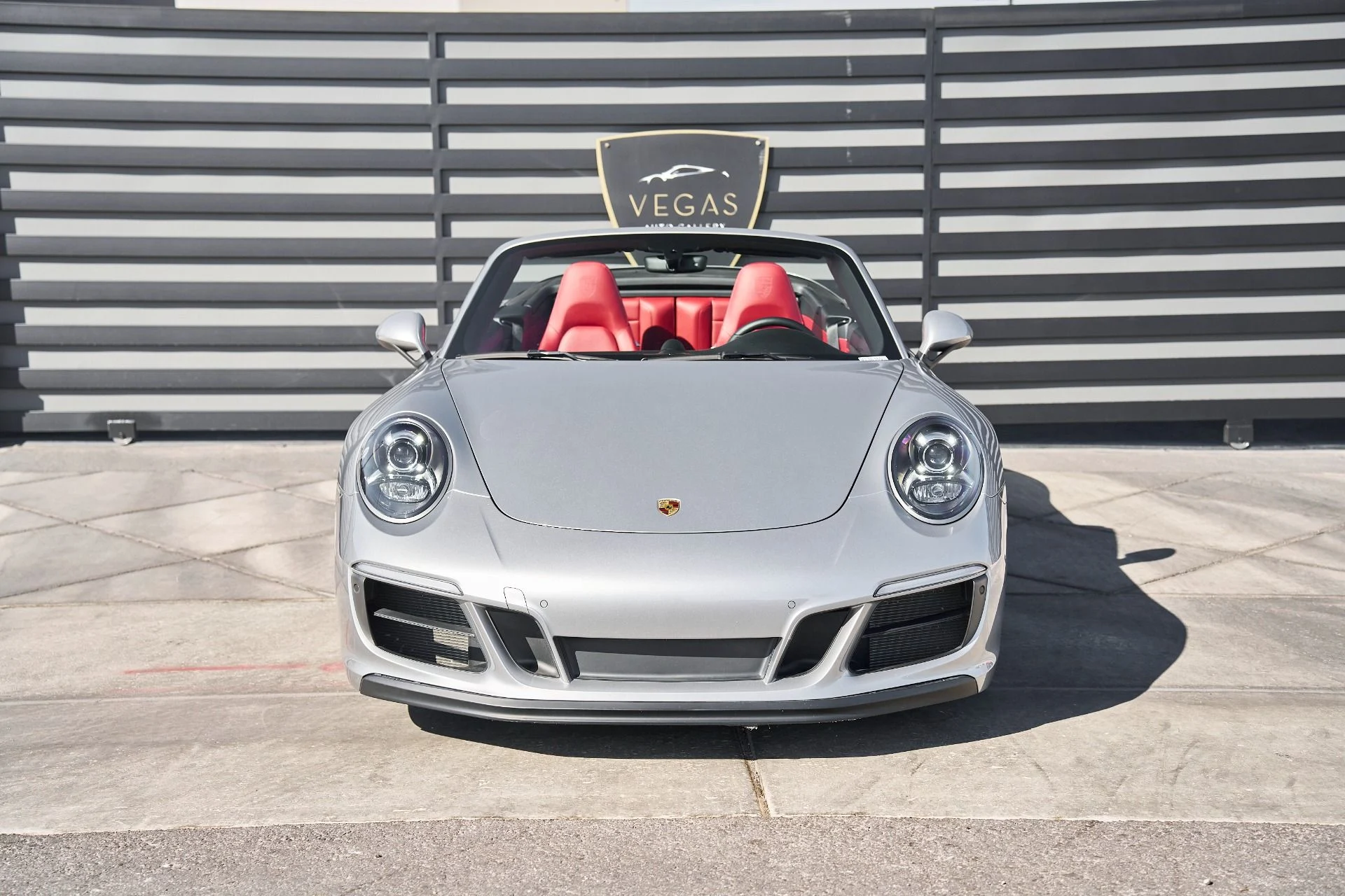 mph012_473936735_Used_2019_Porsche_911_Carrera_4_GTS_1760406029_54452a53d4