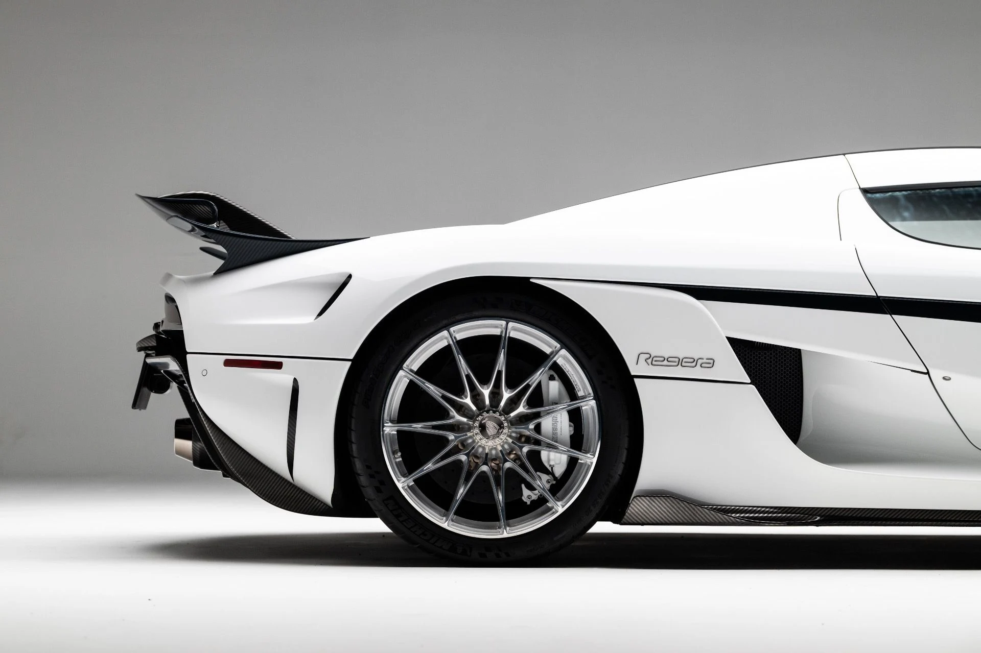 mph012_478859440_13358_p13_l_0d06e91a99