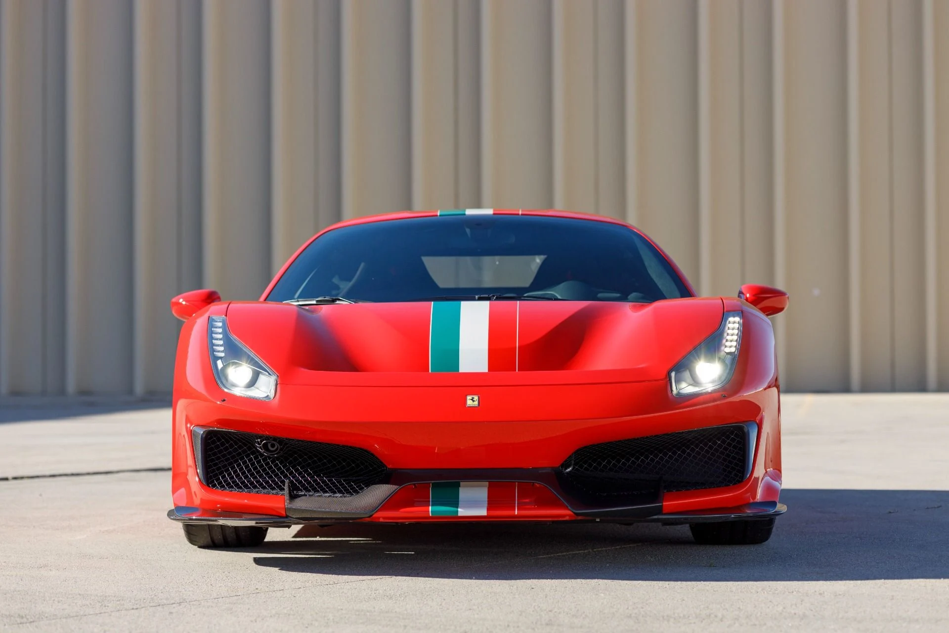 mph012_489610181_Used_2020_Ferrari_488_Pista_1765914948_4849b74b41