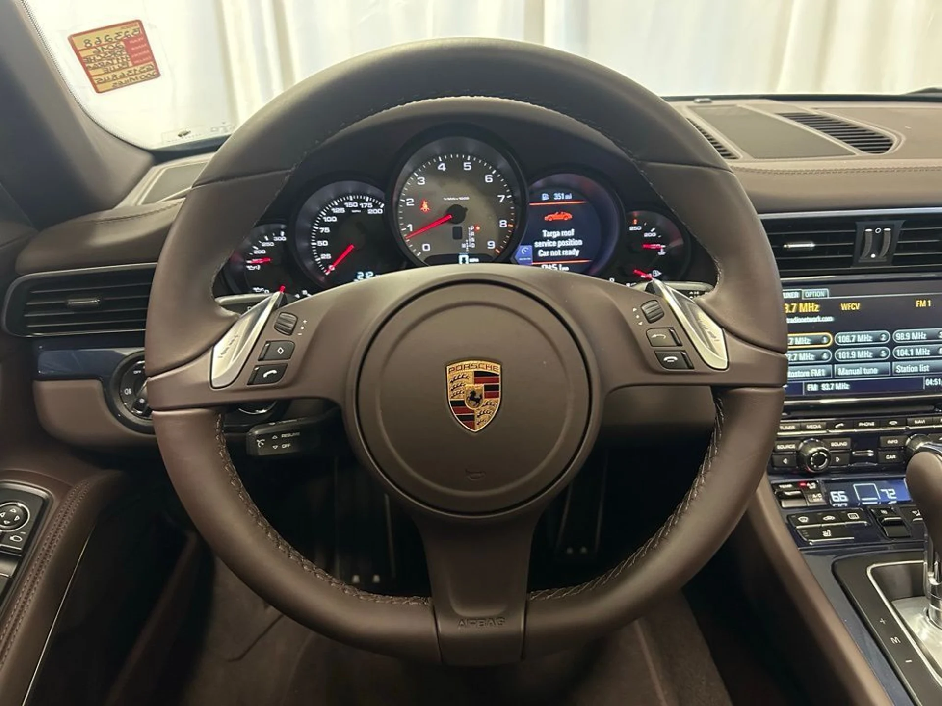 mph012_491343173_6862d67c51808943067b2a46918415a8x_910c7c2184