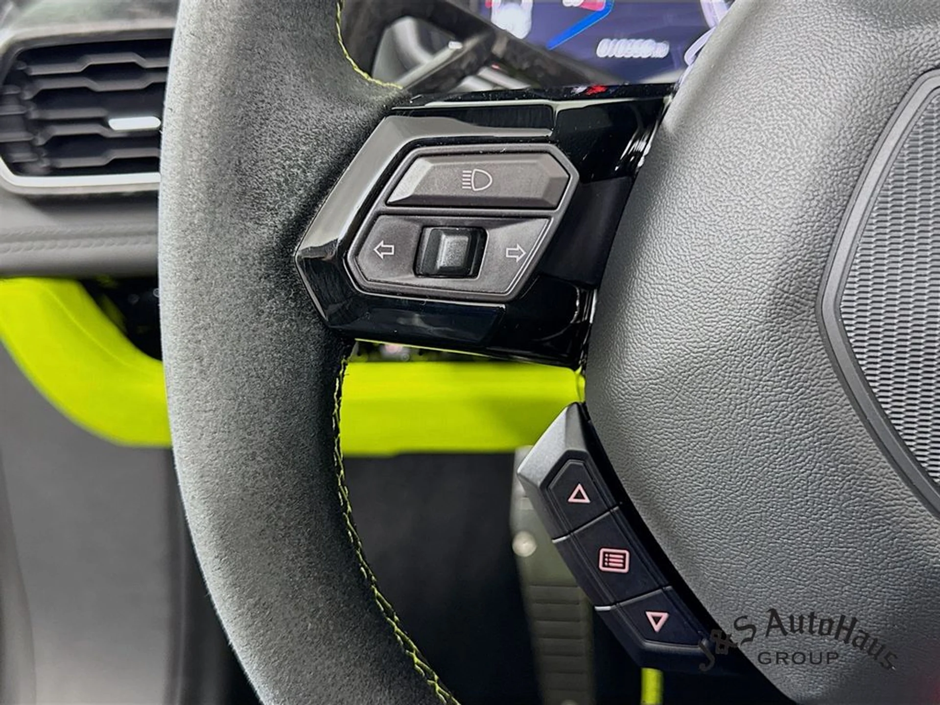 mph012_499896362_2yza3rdbxxfg2jusx1udoh5lzdeo_216b8fc432