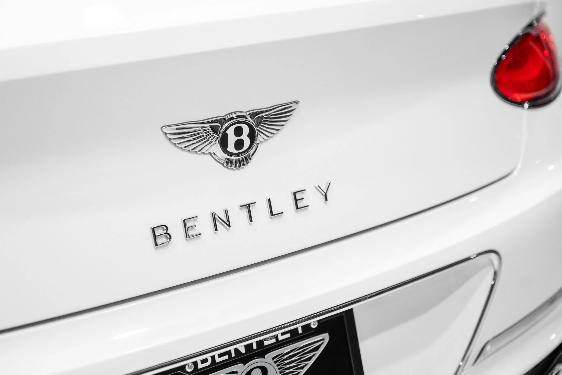 mph012_502425457_Used_2023_Bentley_Continental_GT_V8_1791300690_a036f7cc07