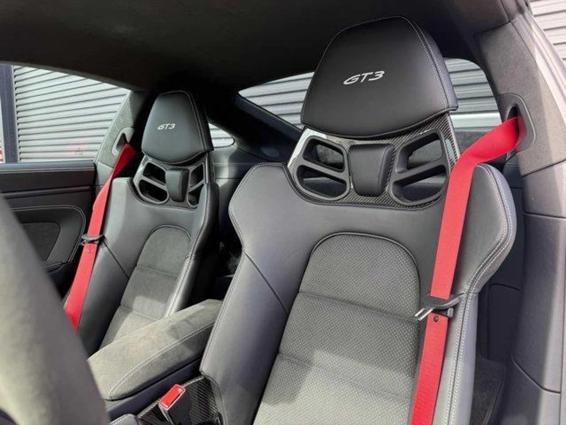 mph012_505678628_a0_TA_70_Rg_Gf_I_Ybhsv_Yr_Rf4l_N3b_Z0_0c1ff7388e