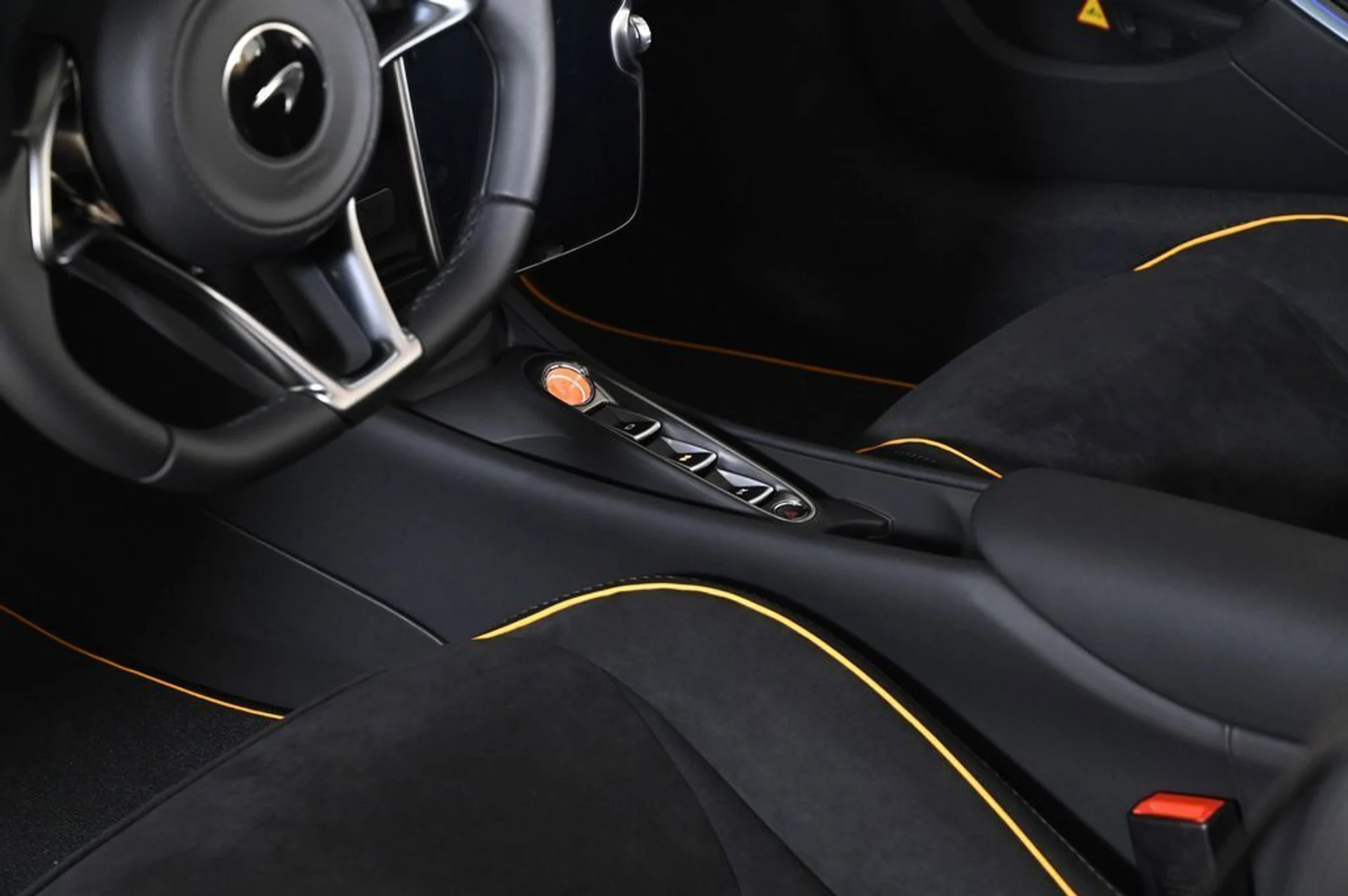 mph012_513516028_new_2026_mclaren_artura_spider_11350_22984585_13_1024_fecf8d44fb