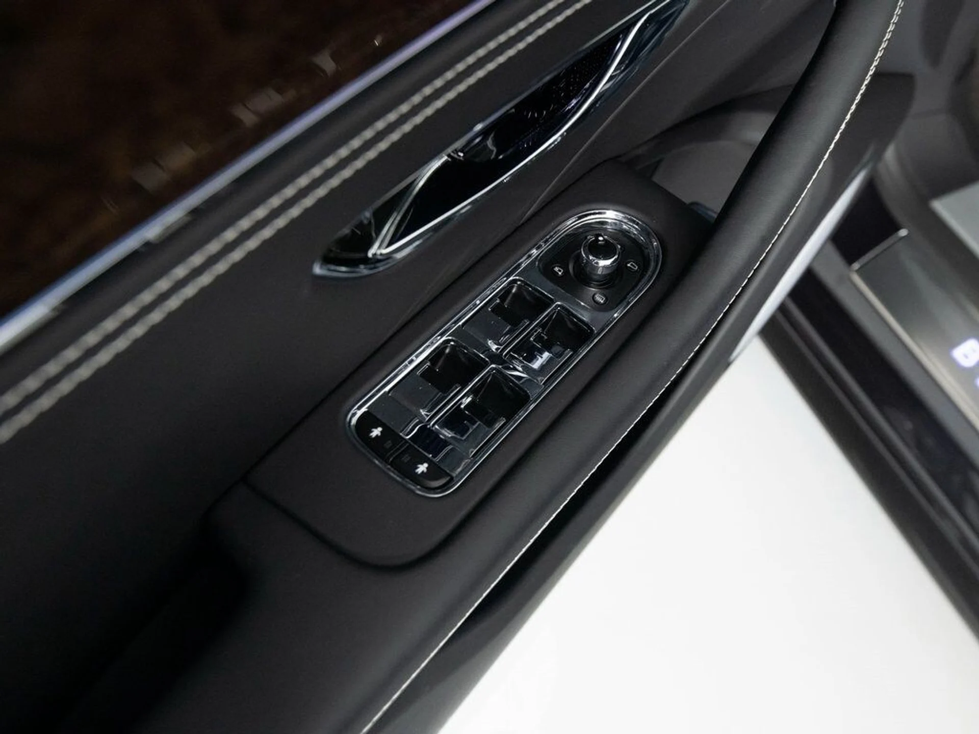 mph012_514810910_dc3d4edbc18b8095396b309497e62617x_45f23ab4a6