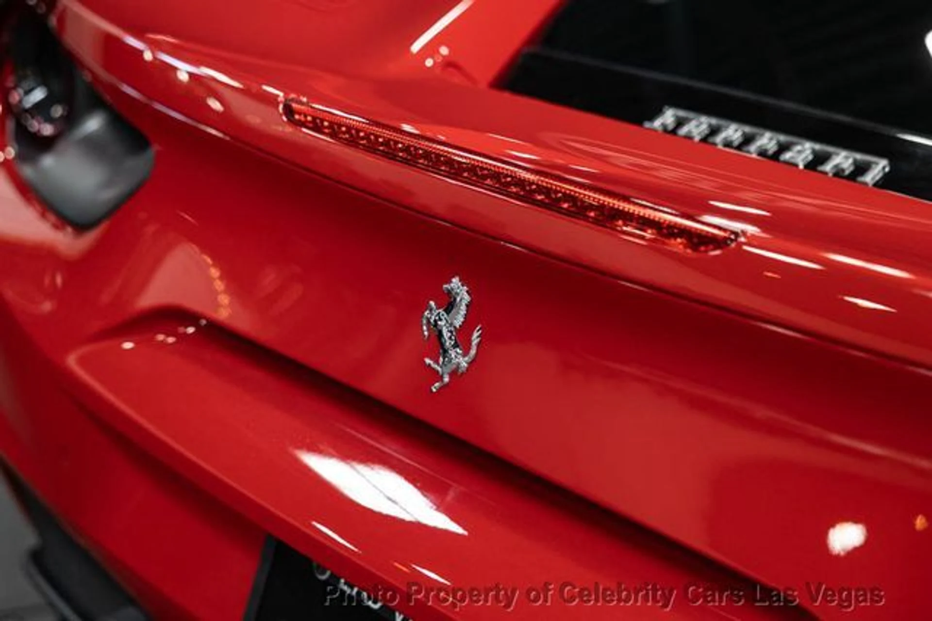 mph012_517052526_used_2016_ferrari_488_gtb_2drcoupe_9707_23063335_17_640_ce0a9c23fe