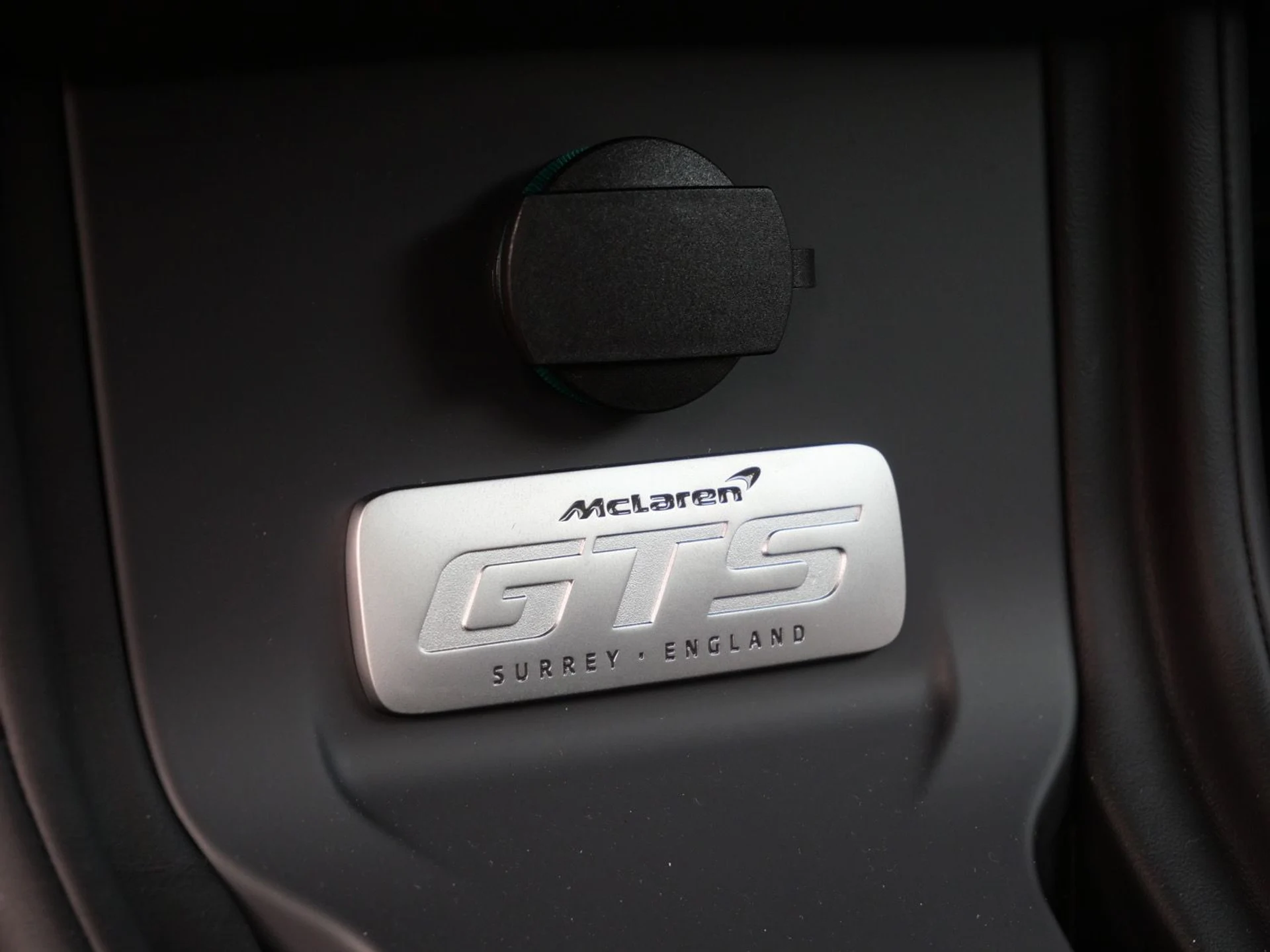 mph012_517298678_3b3dc54d862b23663ff158922a78128fx_ce91893baa