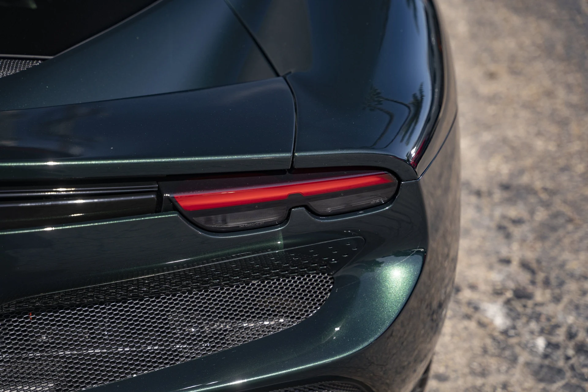 mph012_526303239_540e34d4e9884912a653c615ba7fdcd6_024b51dfca