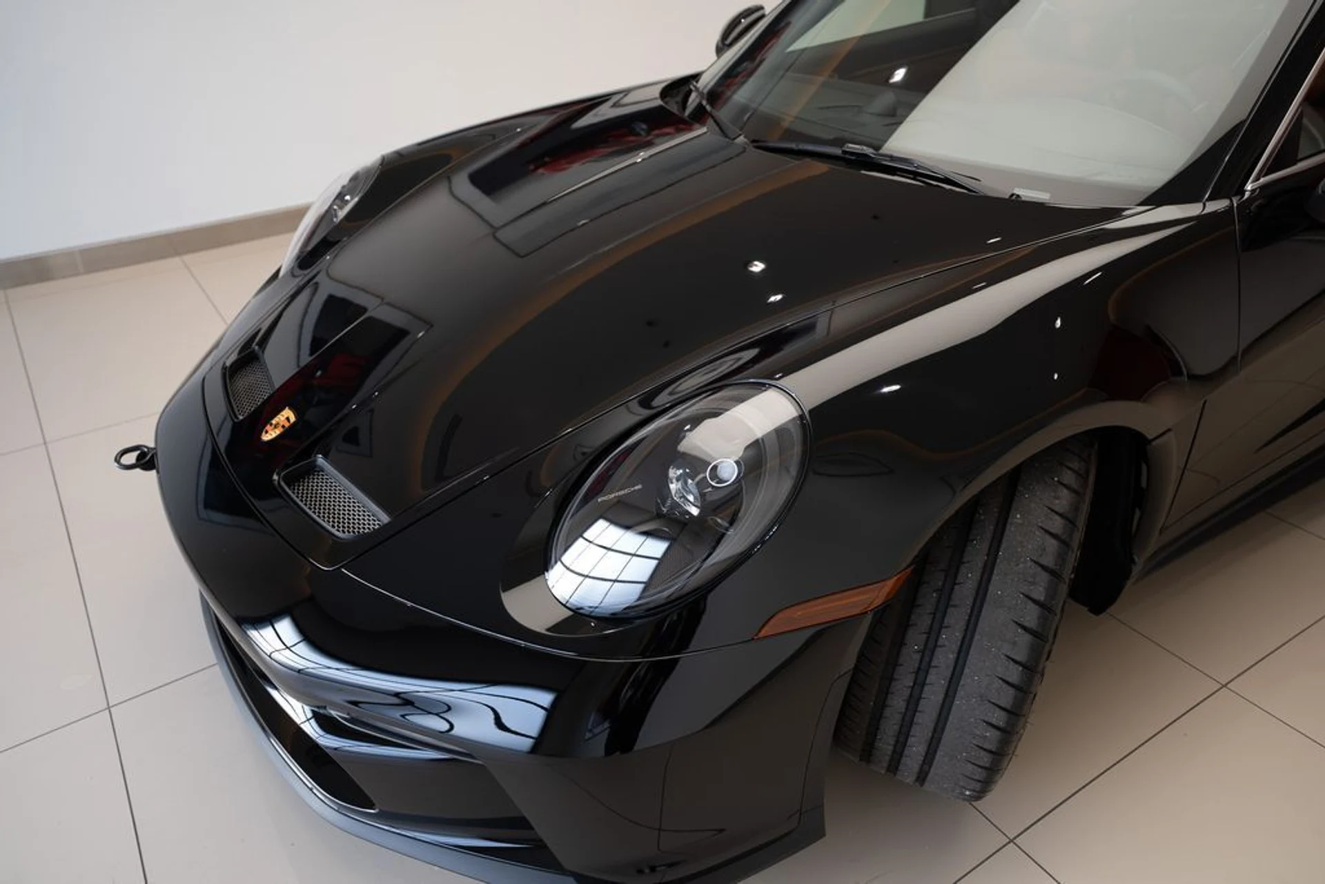 mph012_530175456_c9c96c55_971b_4f51_ae05_49fcd810aee6_a93d401e43