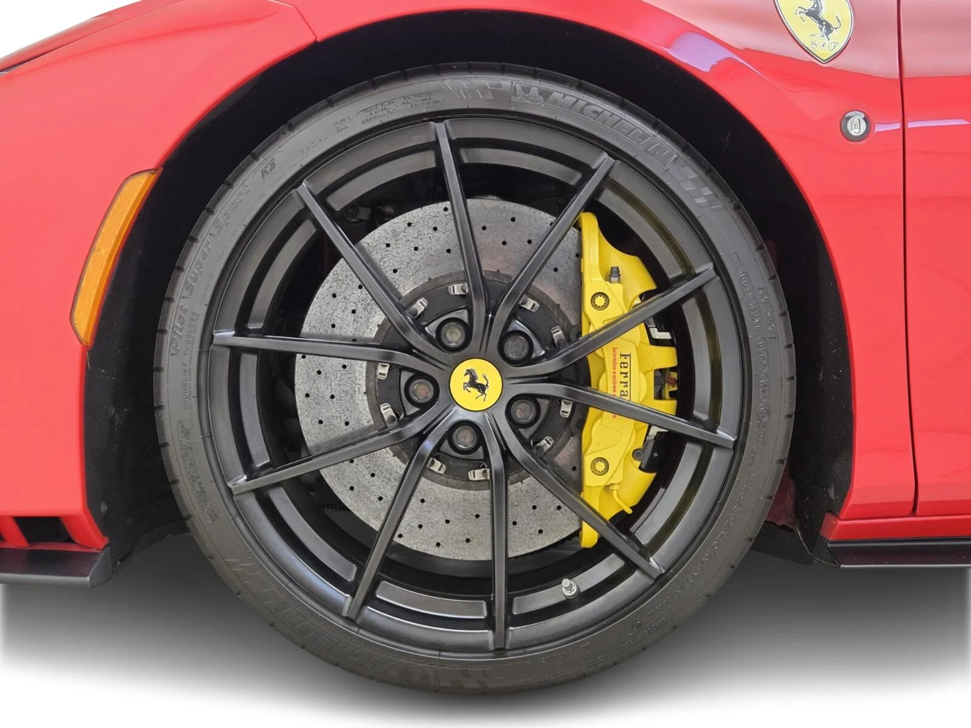 mph012_536493117_Used_2020_Ferrari_F8_Tributo_1756364907_744c83b040