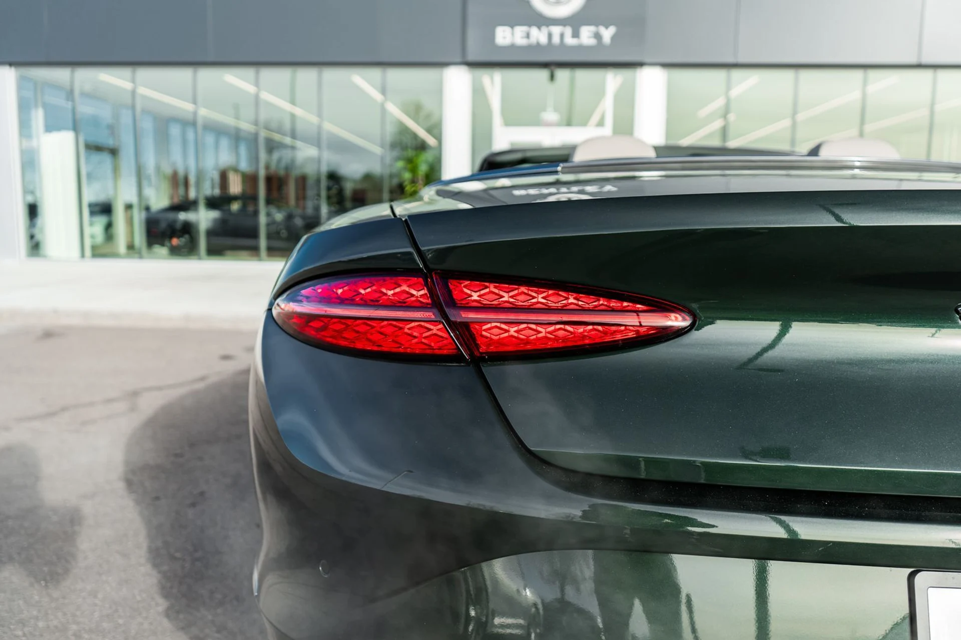 mph012_538496677_f88c46e6_8519_4cf4_9aee_90e78708ff03_332e999793